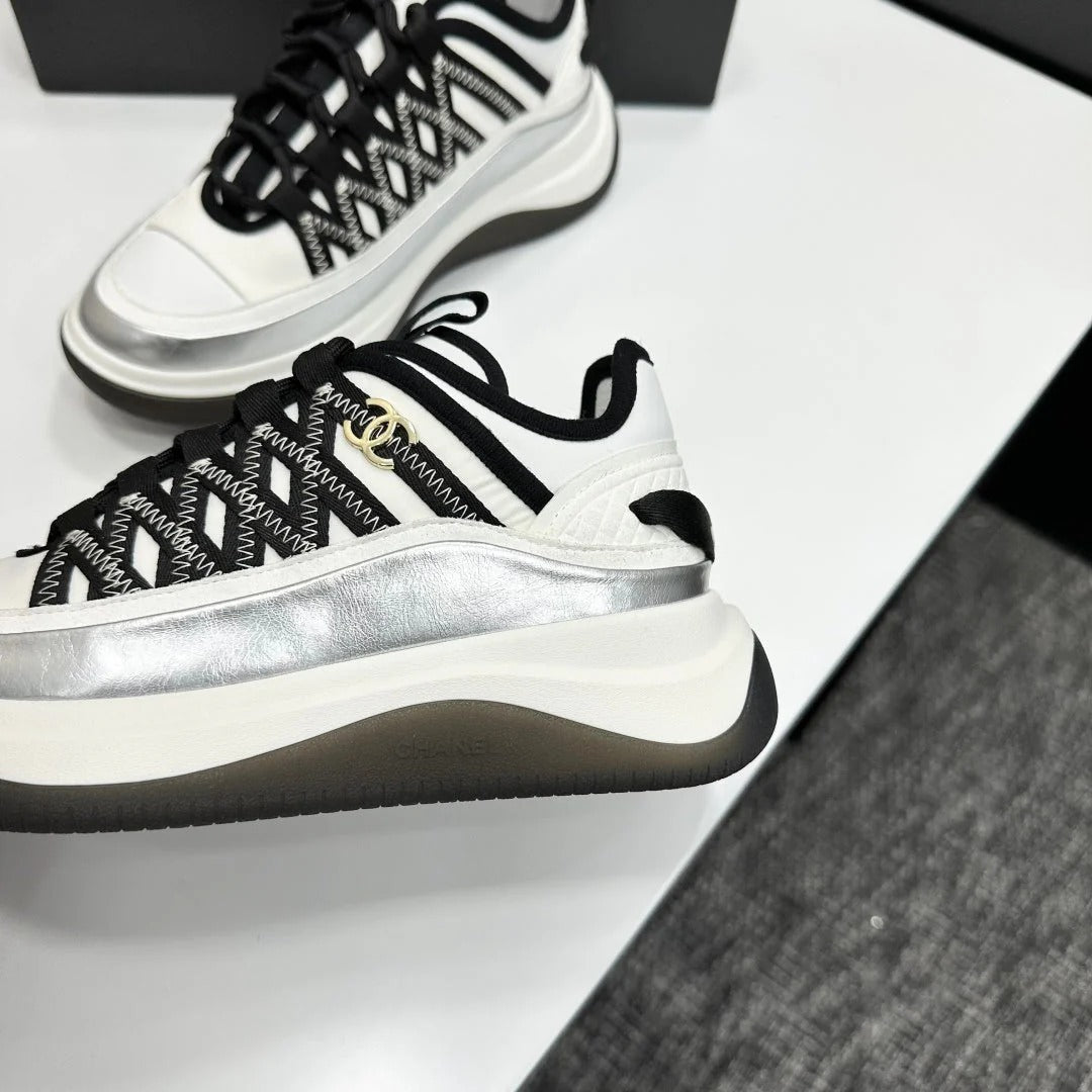 CC 26s Casual Sneakers White Black Sliver Fabric Cowhide 626375
