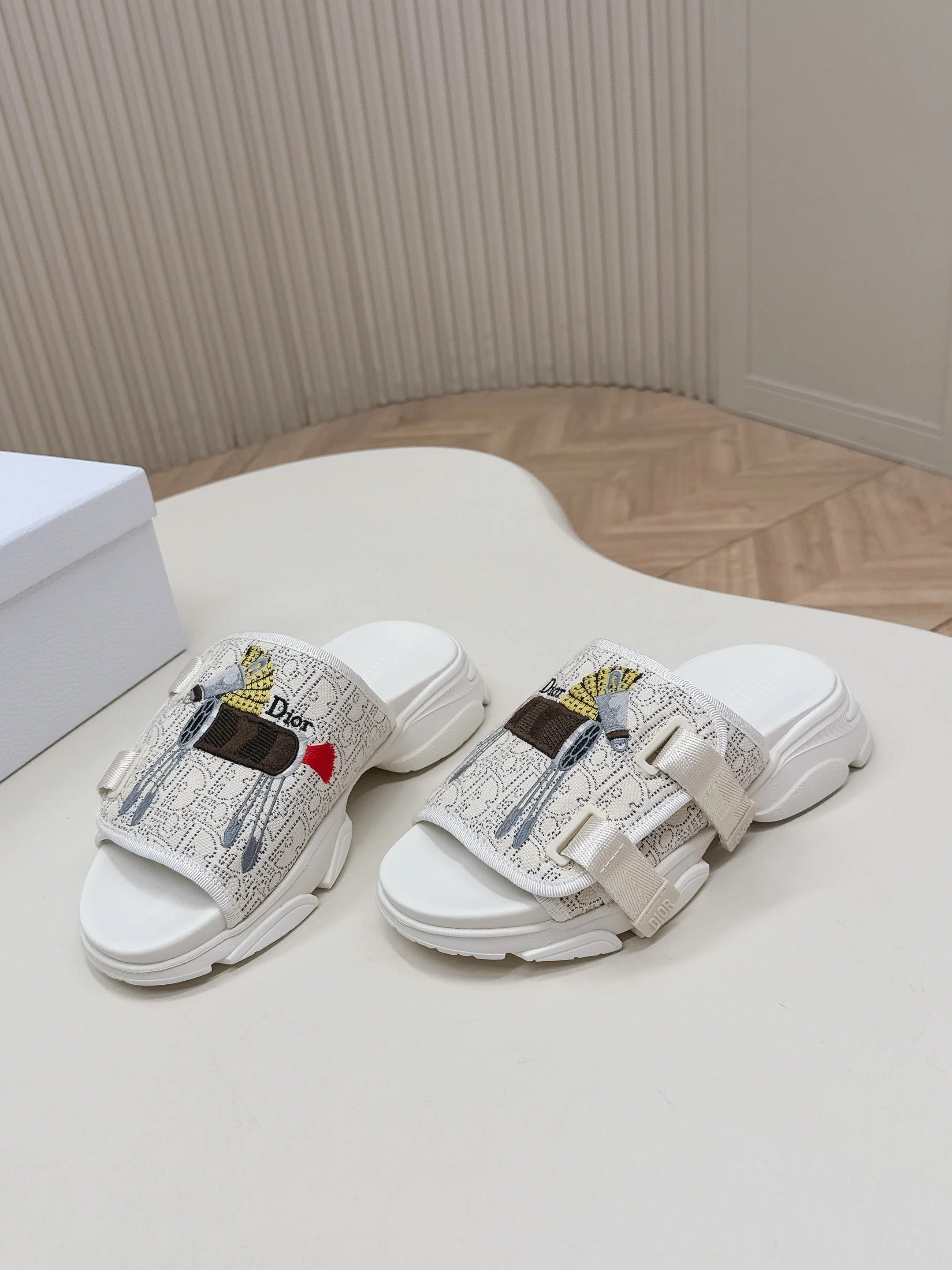 CD 26s Platform Slippers 35 Cream White Canvas Lambskin 643810