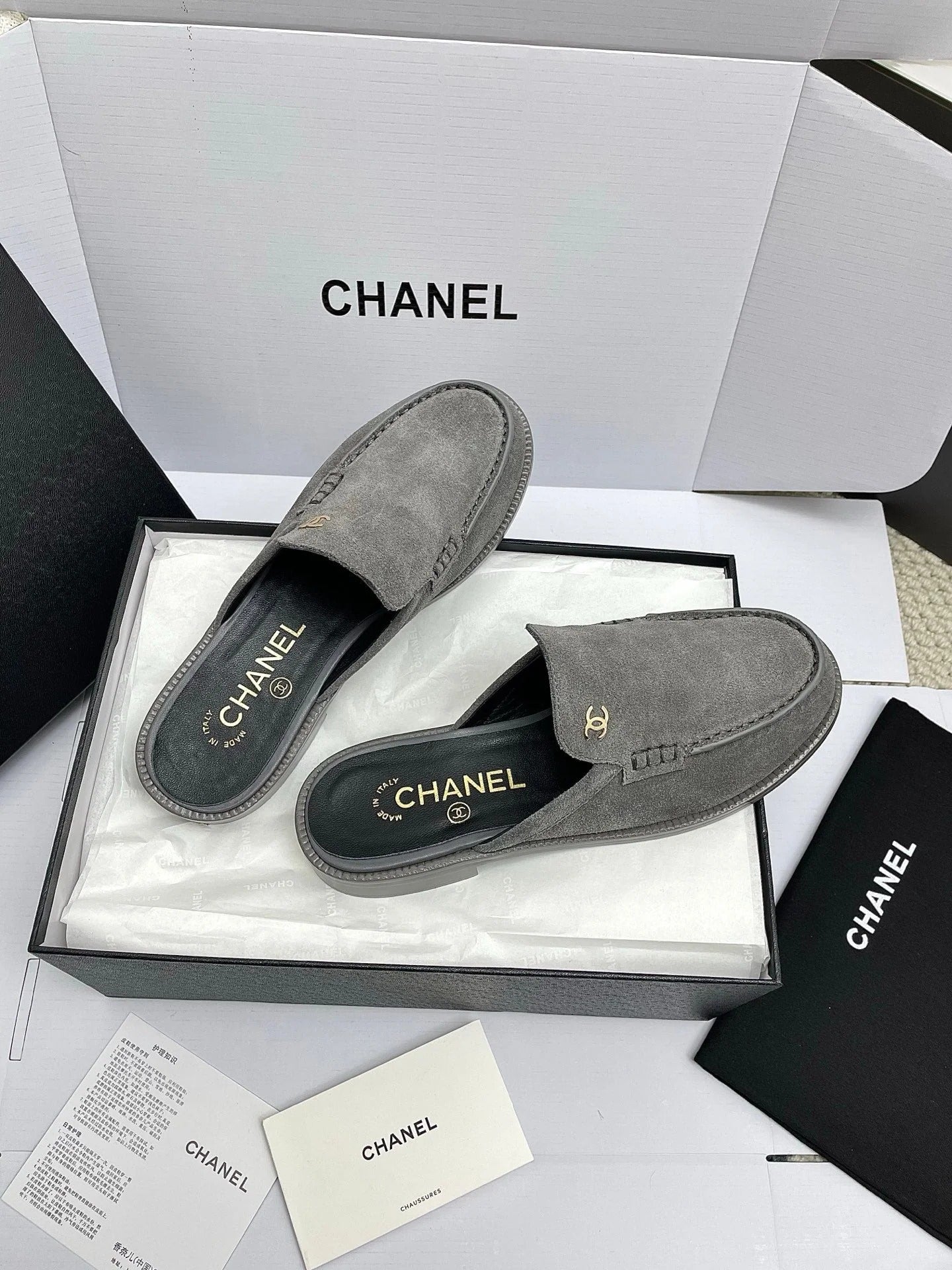 CC 26s Double C Mule Gray Suede 645304