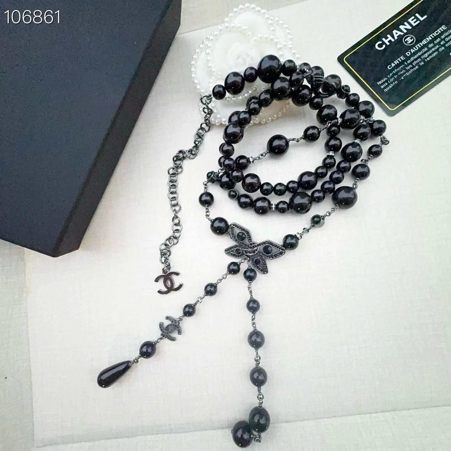 Chanel 2026 Butterfly Buckle Pearl Chain Belt 197844