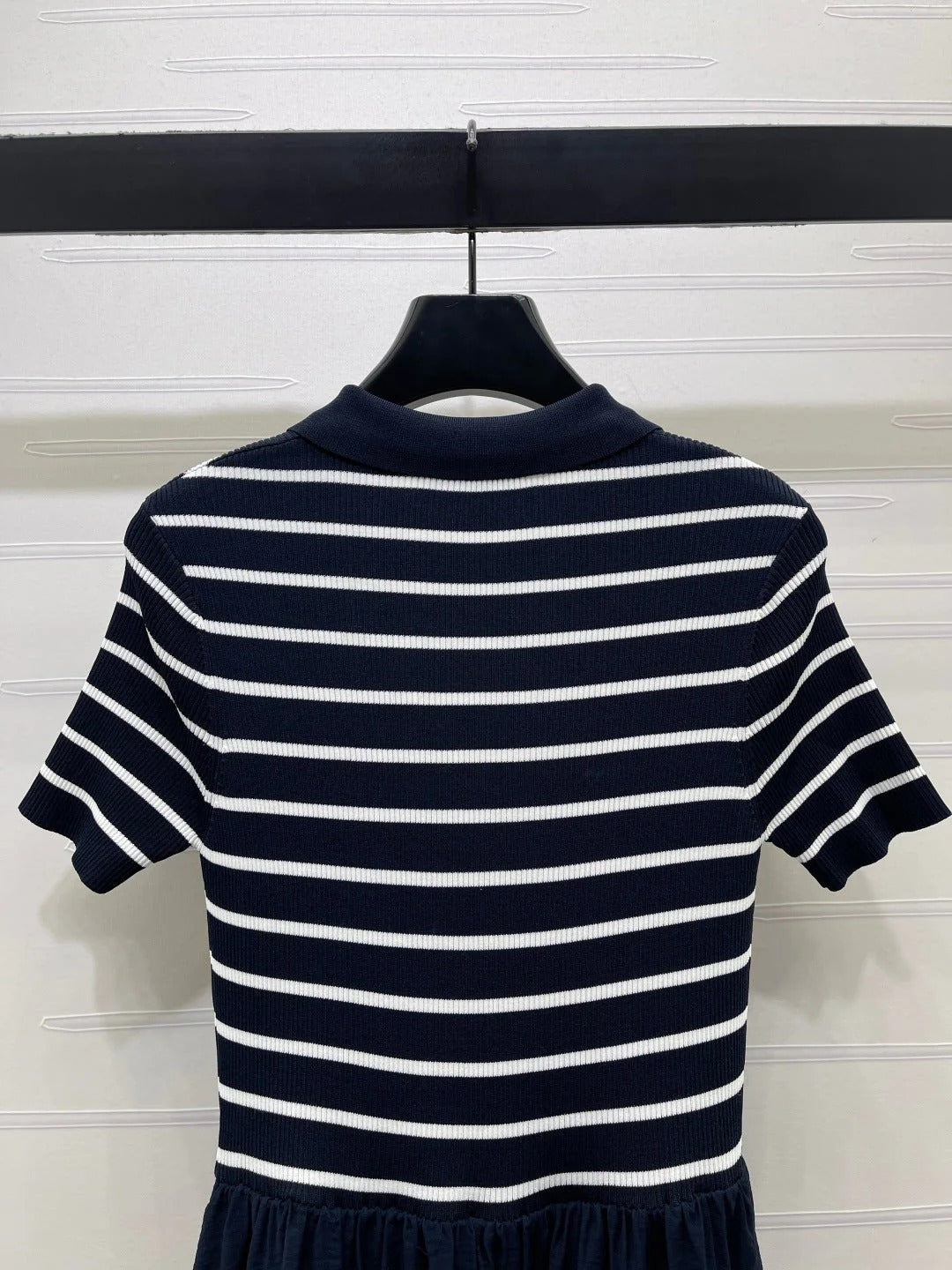 Miumiu 2026 Collared Knit short-sleeved Dress Polyester Viscose 380682