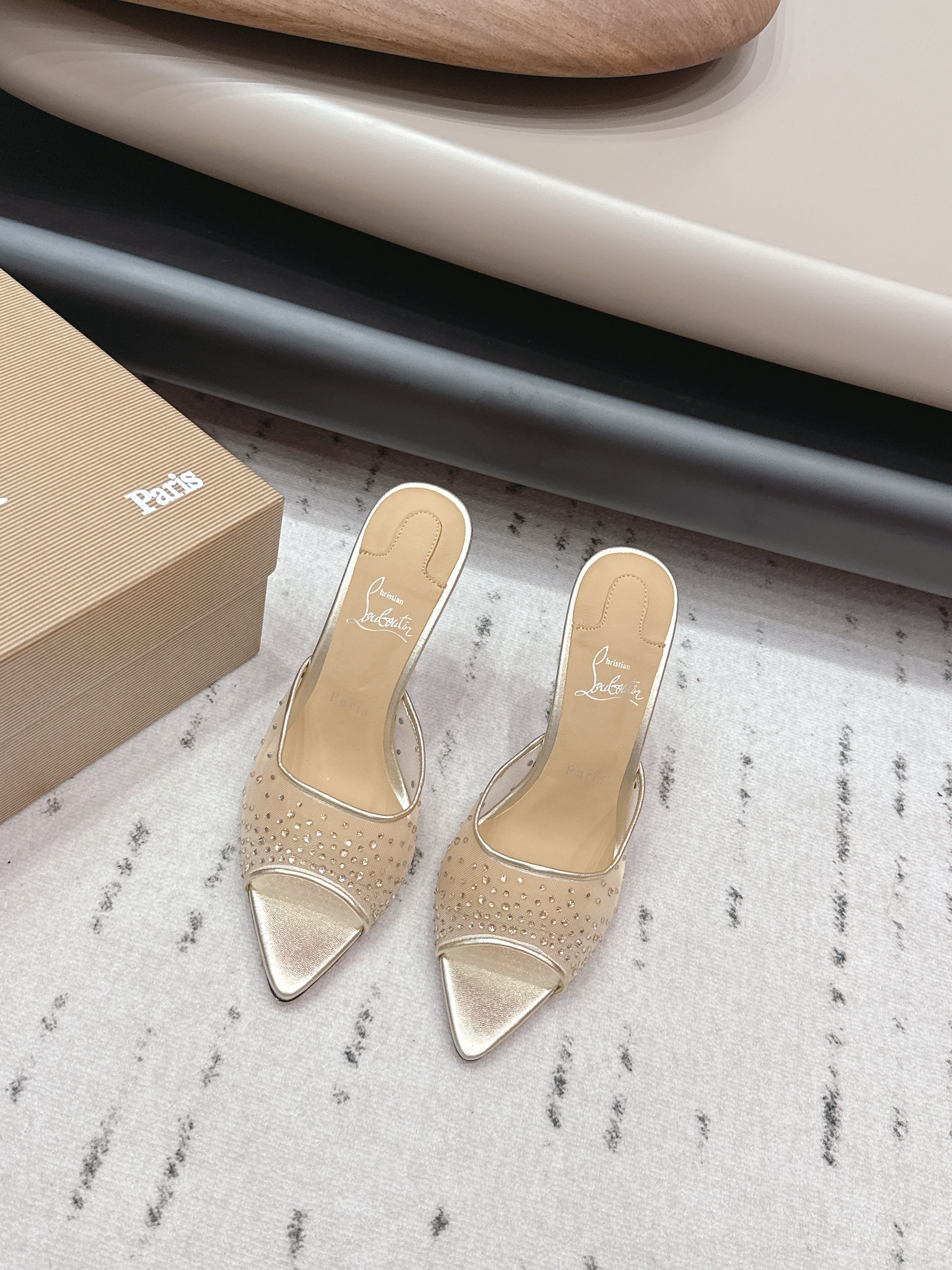 CL 2026 Crystal Embellished Pointed Toe Sandal 100mm Beige Mesh Leather 613628