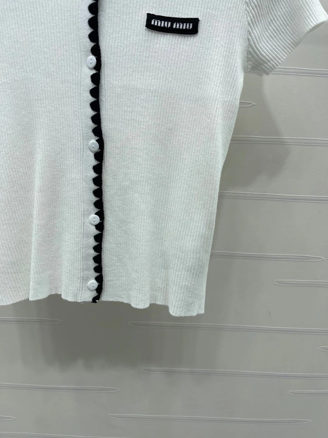 Miumiu 2026 Shawl-style Knitted Short-sleeved Cardigan Wool 395726