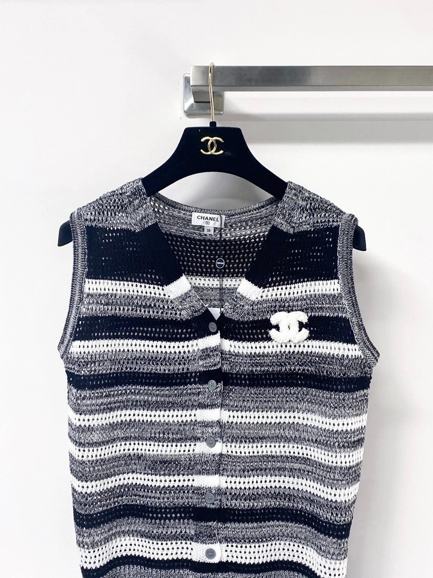 Chanel 2026 Strips Knit Button-Up Vets Grey Cotton 405725