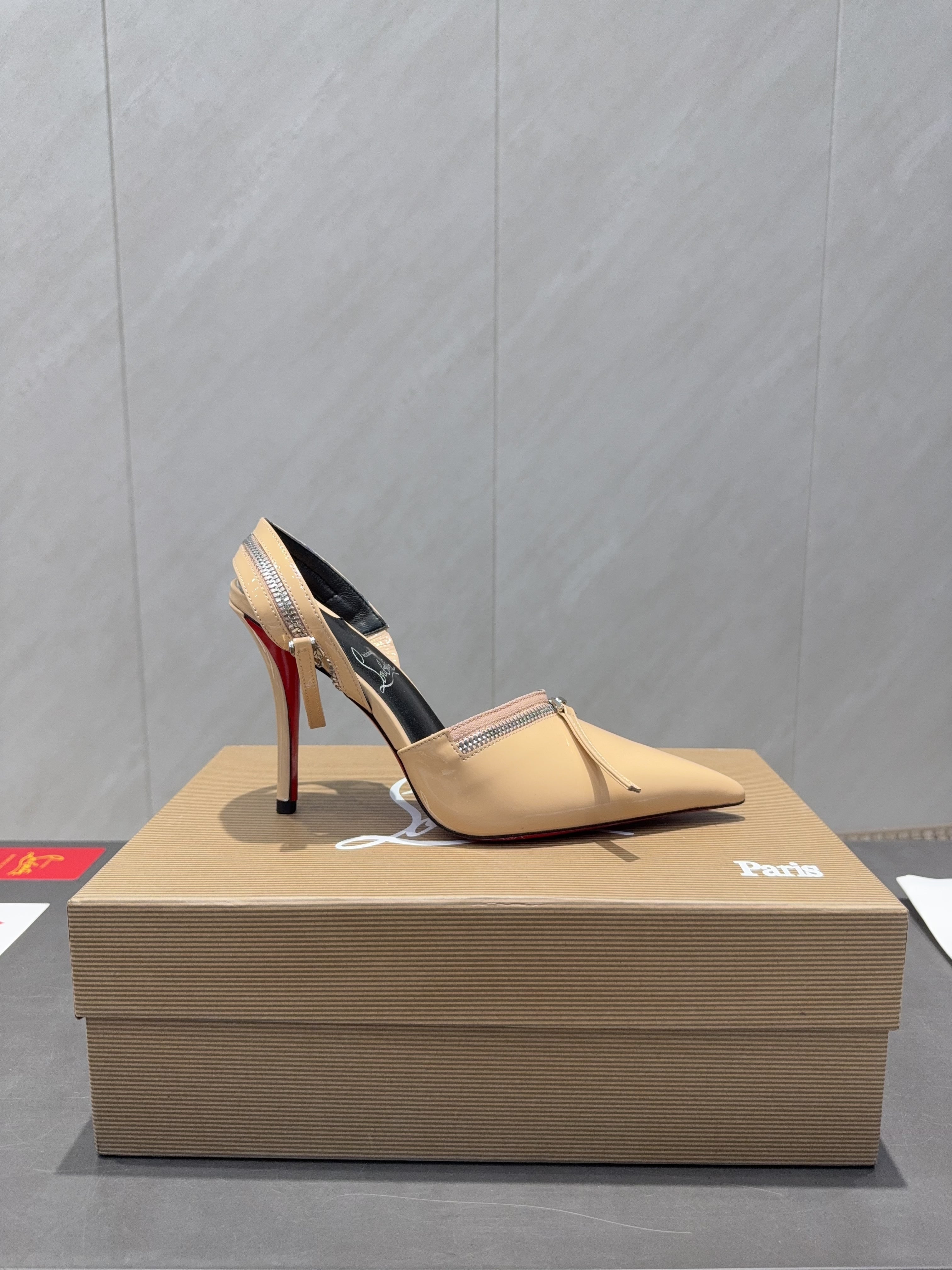 CL 2026 Slingback With Zipper Details 100mm Nude Patent Leather 613790