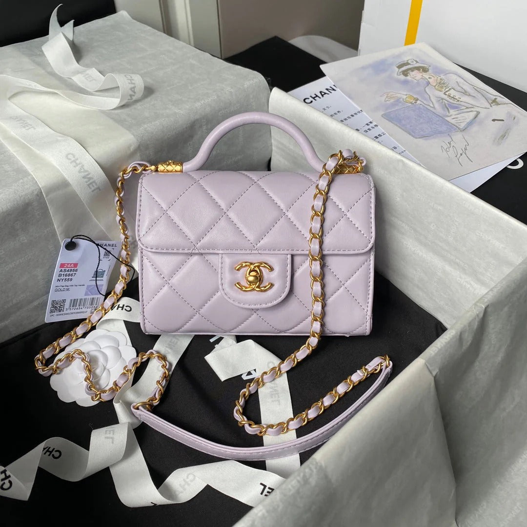 CC 25S FLAP BAG 18 CM IN LIGHT PURPLE LAMBSKIN WITH TOP HANDLE
