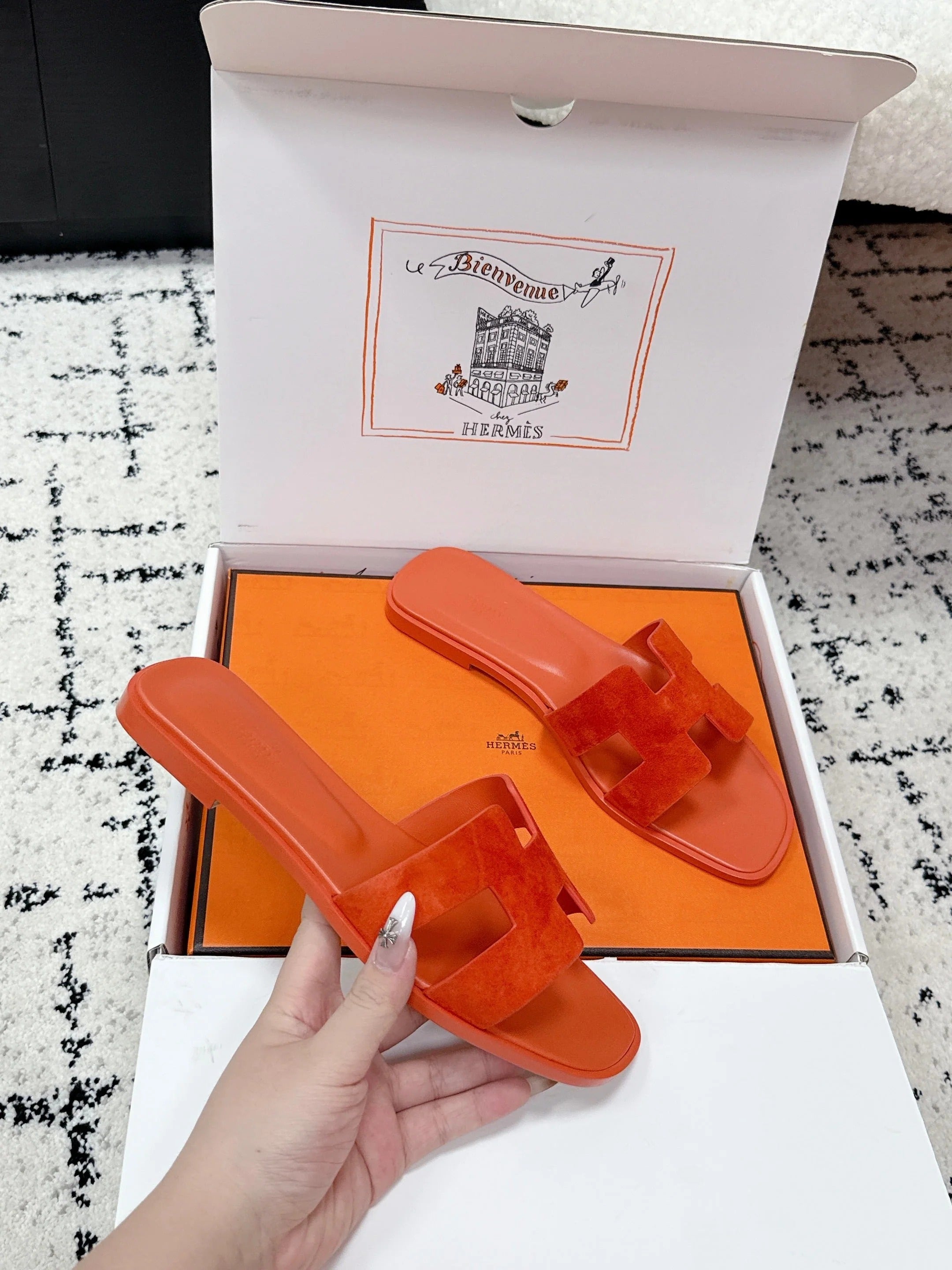 HM 26ss Oran Sandals Orange Suede Cowhide 617191