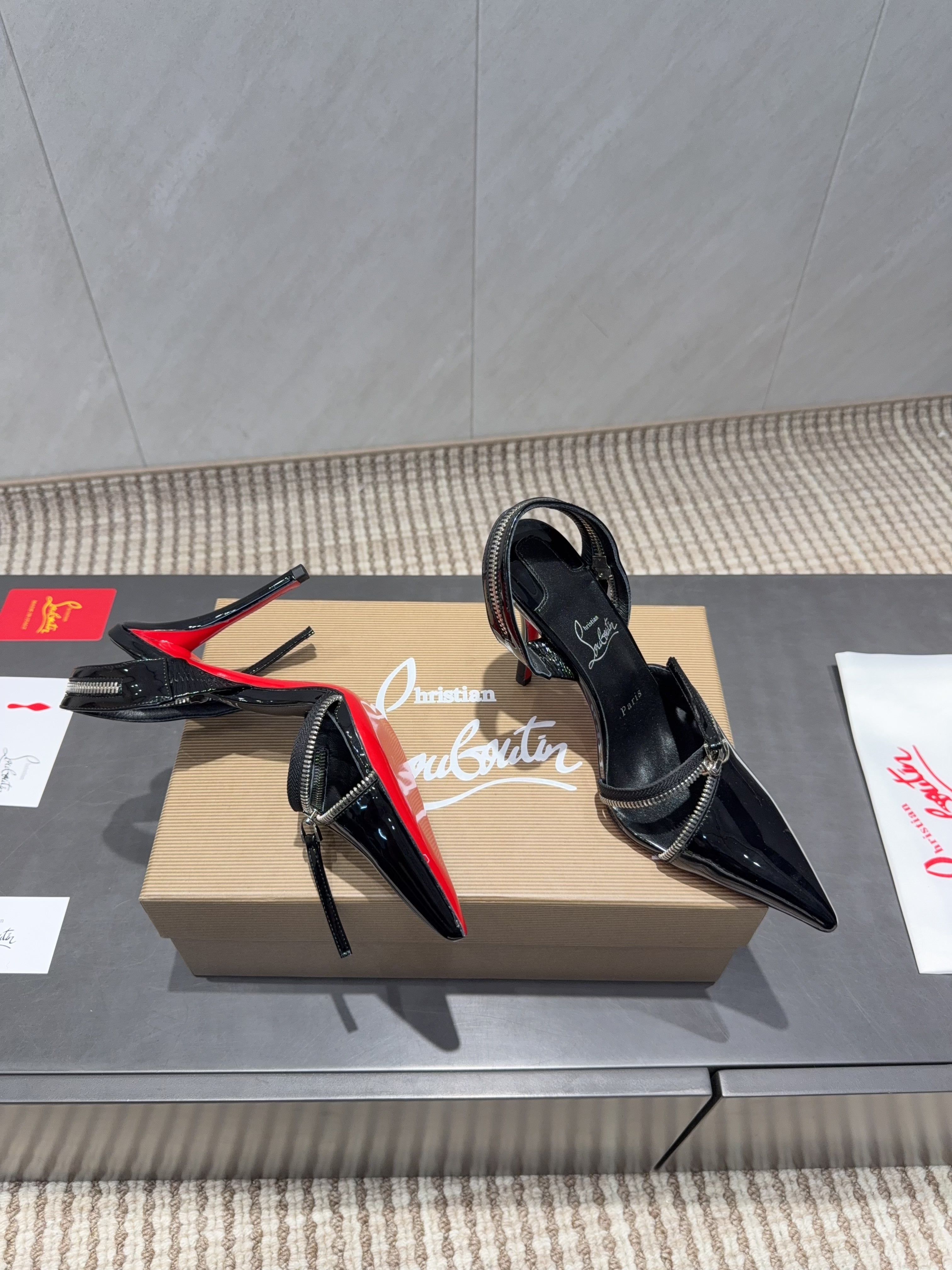 CL 2026 Slingback With Zipper Details 100mm Black Patent Leather 613787