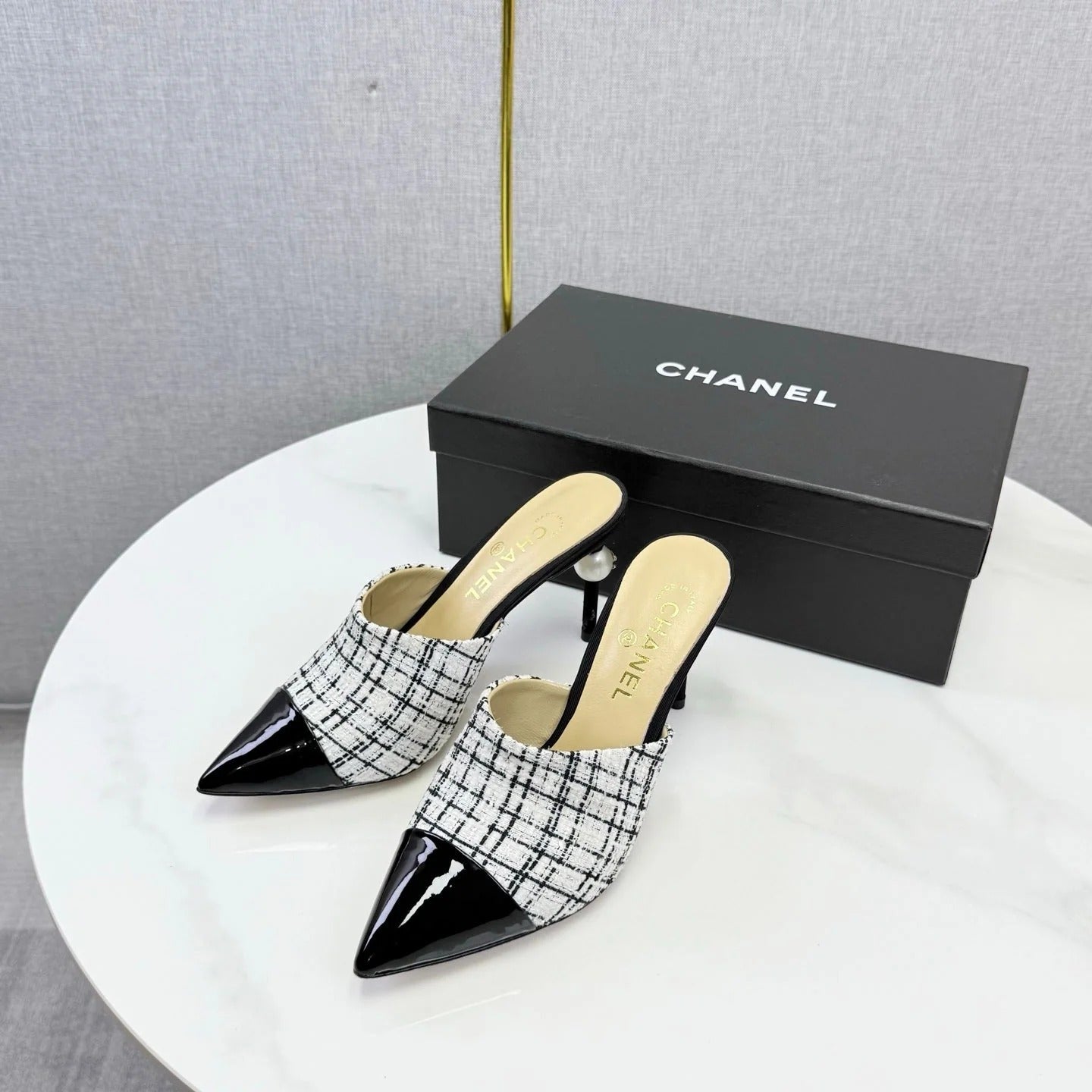 Chanel 2026 Pointy Heeled Mules 85mm Tweed Pearl 801951