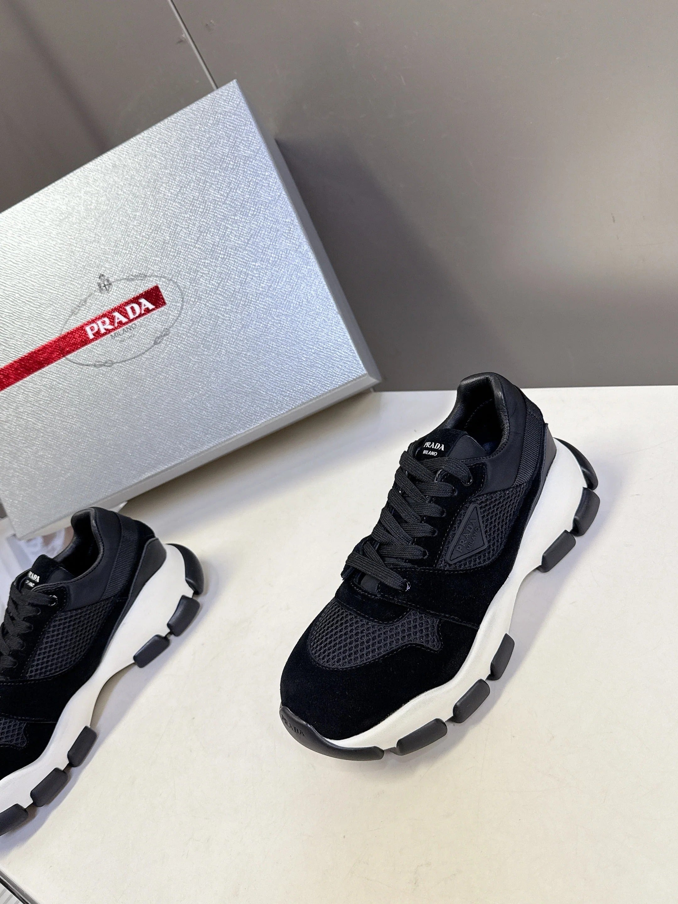 Prada 2026 Sneaker Suede Fabric 848257
