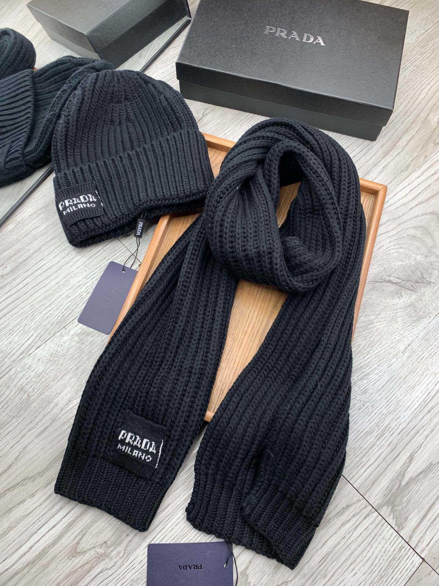 SET SCARF AND HAT IN BLACK WOOL AND RABBIT FUR 388994