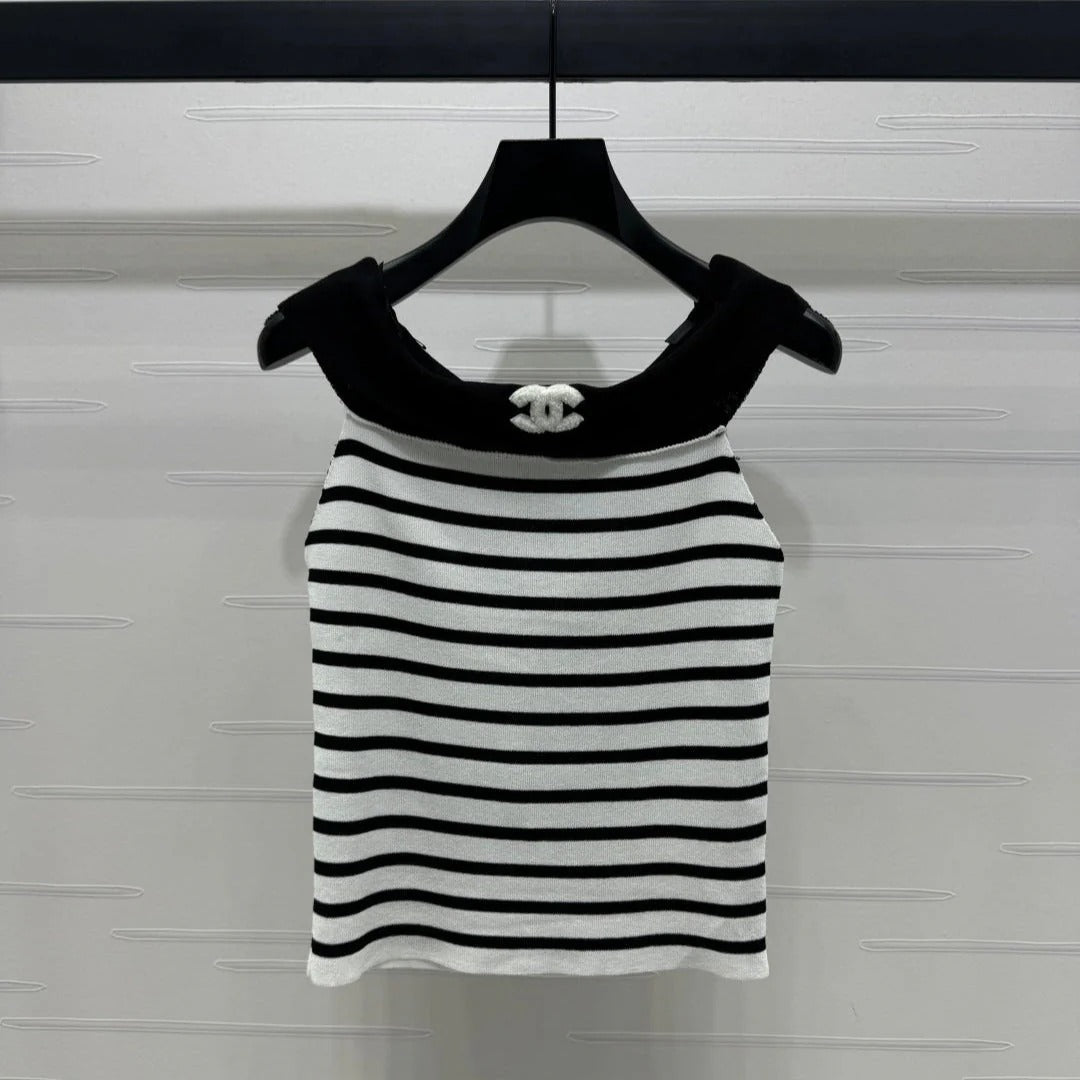 CHANEL CUT-OUT KNIT TOP 269503