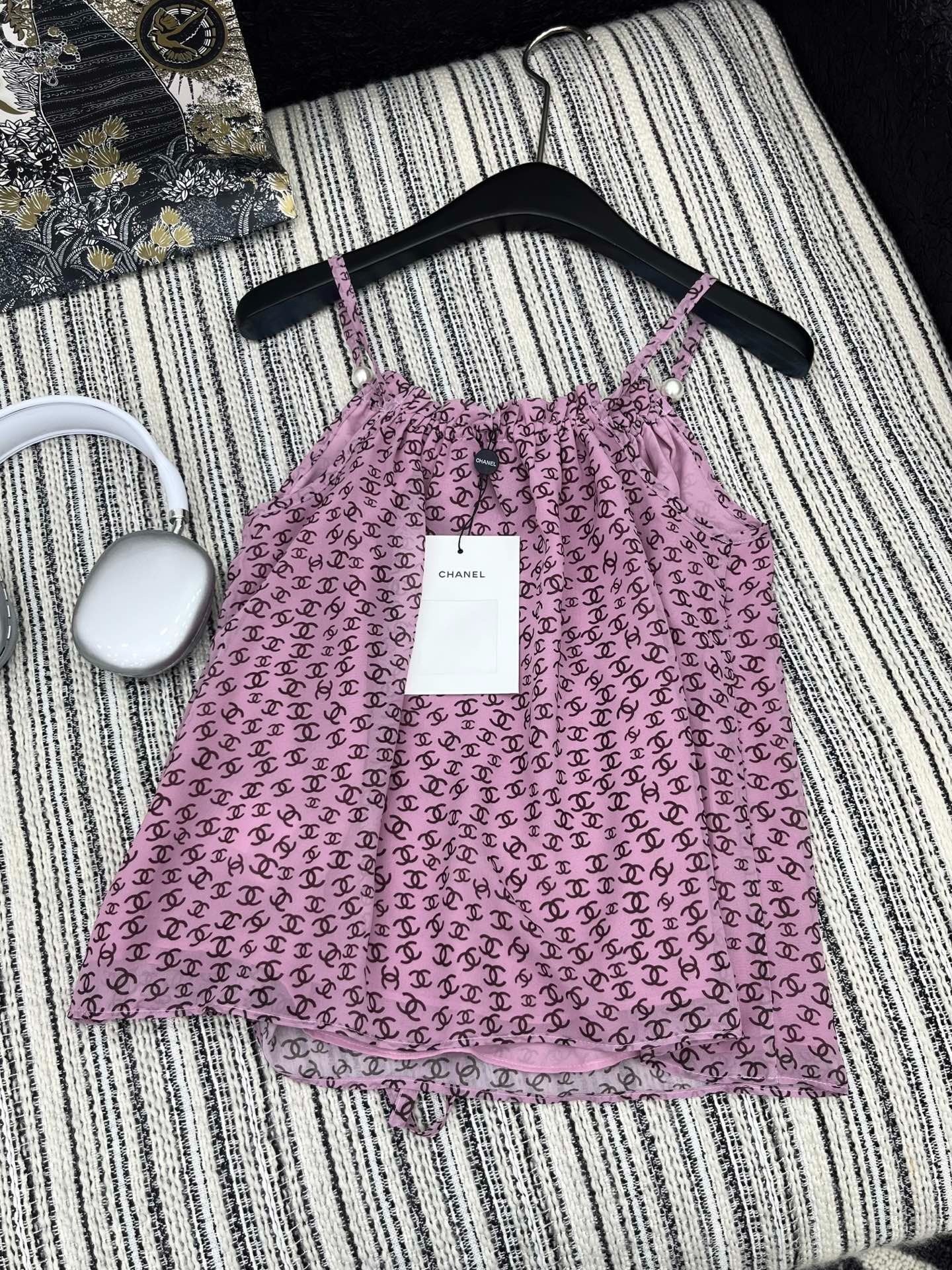 CHANEL PINK PEARL-EMBELLISHED CAMISOLE