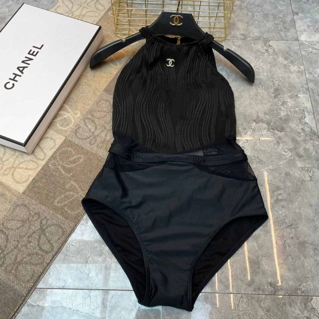 CC BIKINI SWIMSUIT SET IN BLACK 573556
