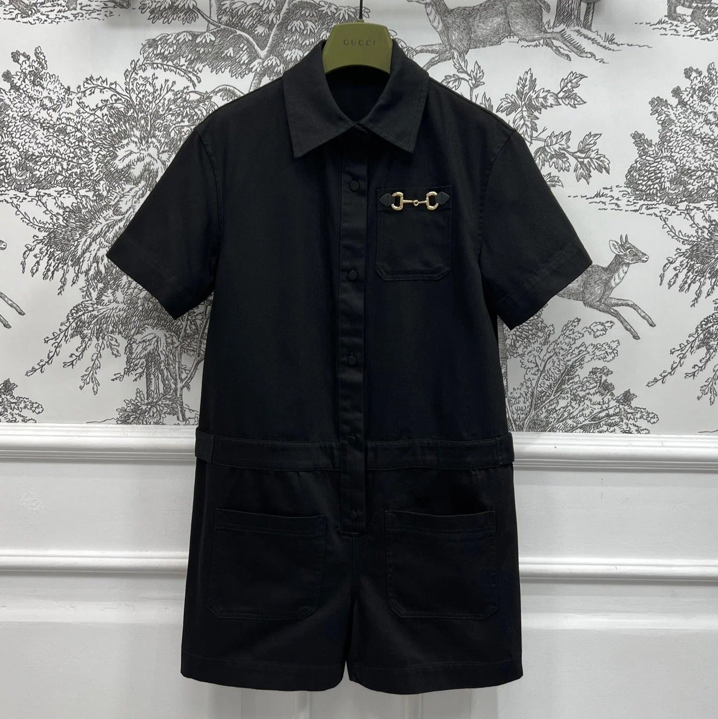 GUCCI SHORT SLEEVE NOTCHED COLLAR ROMPER 268515