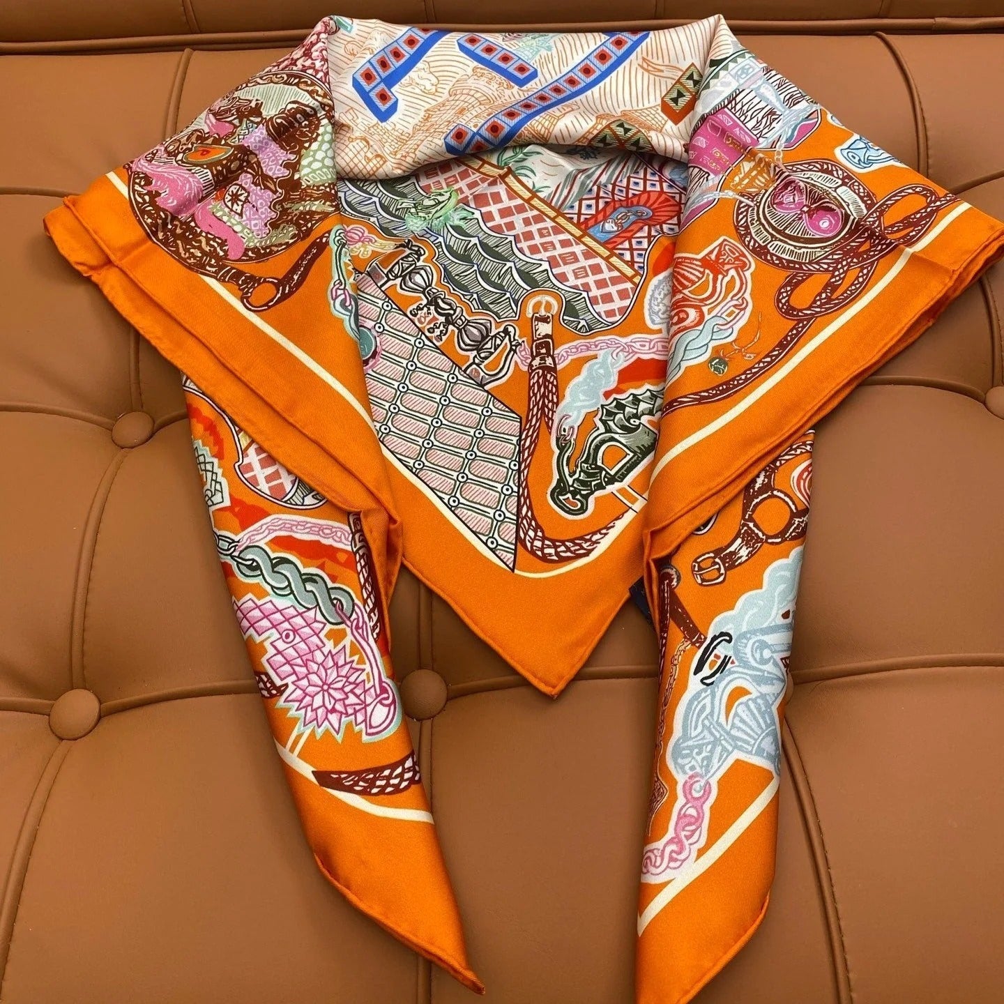 HERMES 25S SCARF 90 IN SILK 703685