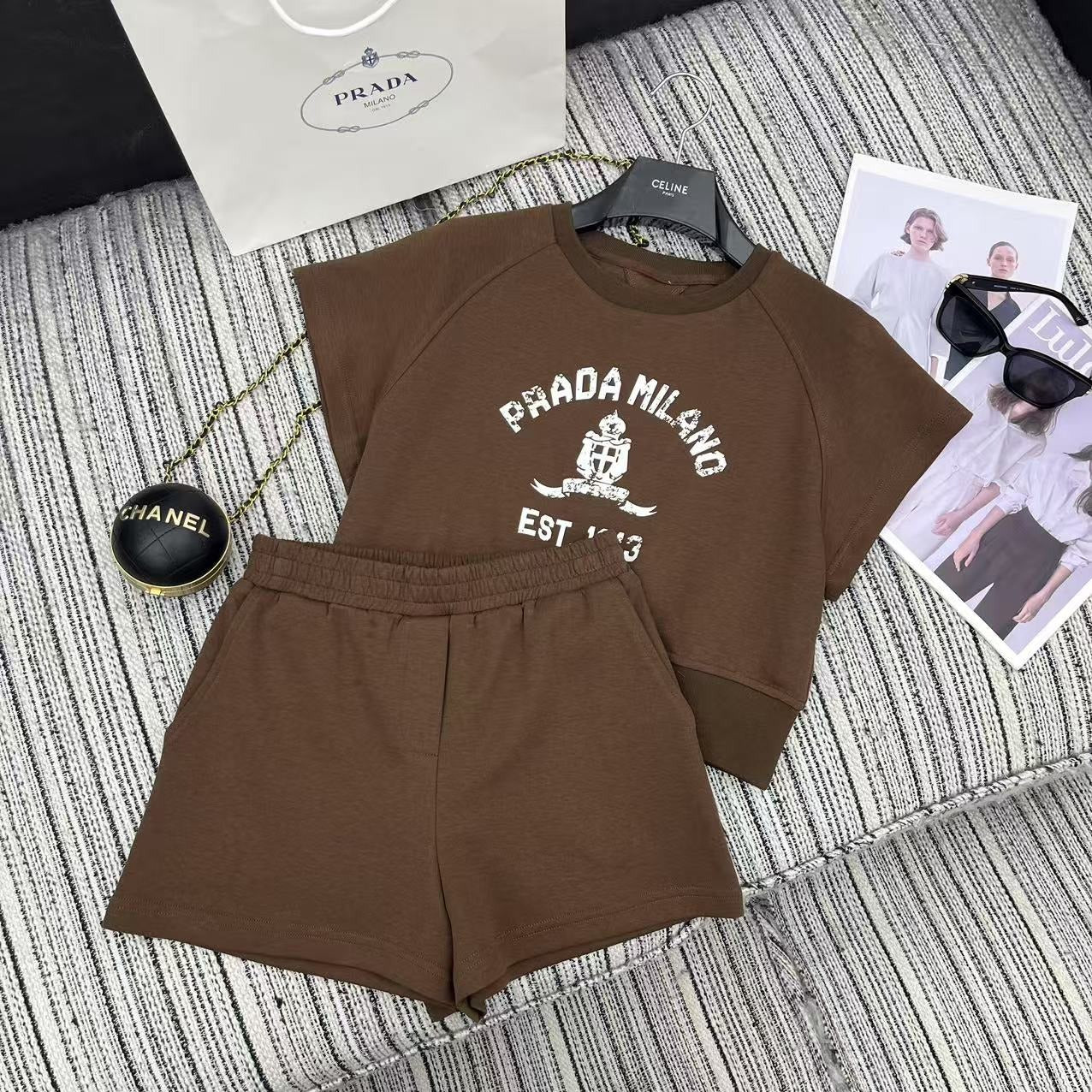 PRADA 25S SHORT-SLEEVE CREW NECK SWEATSHIRT SET 351