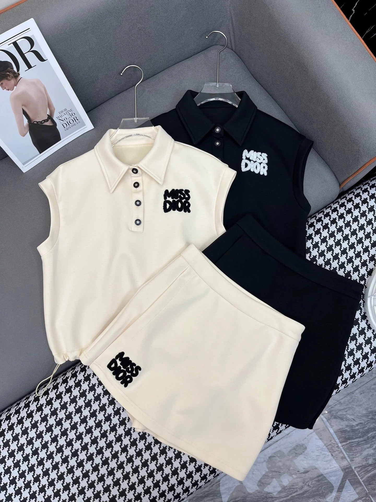 DIOR NEW TANK TOP AND SHORT SKIRT SET 245873