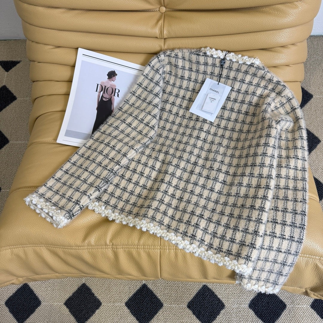 CHANEL 25S KNITTED CARDIGAN 288