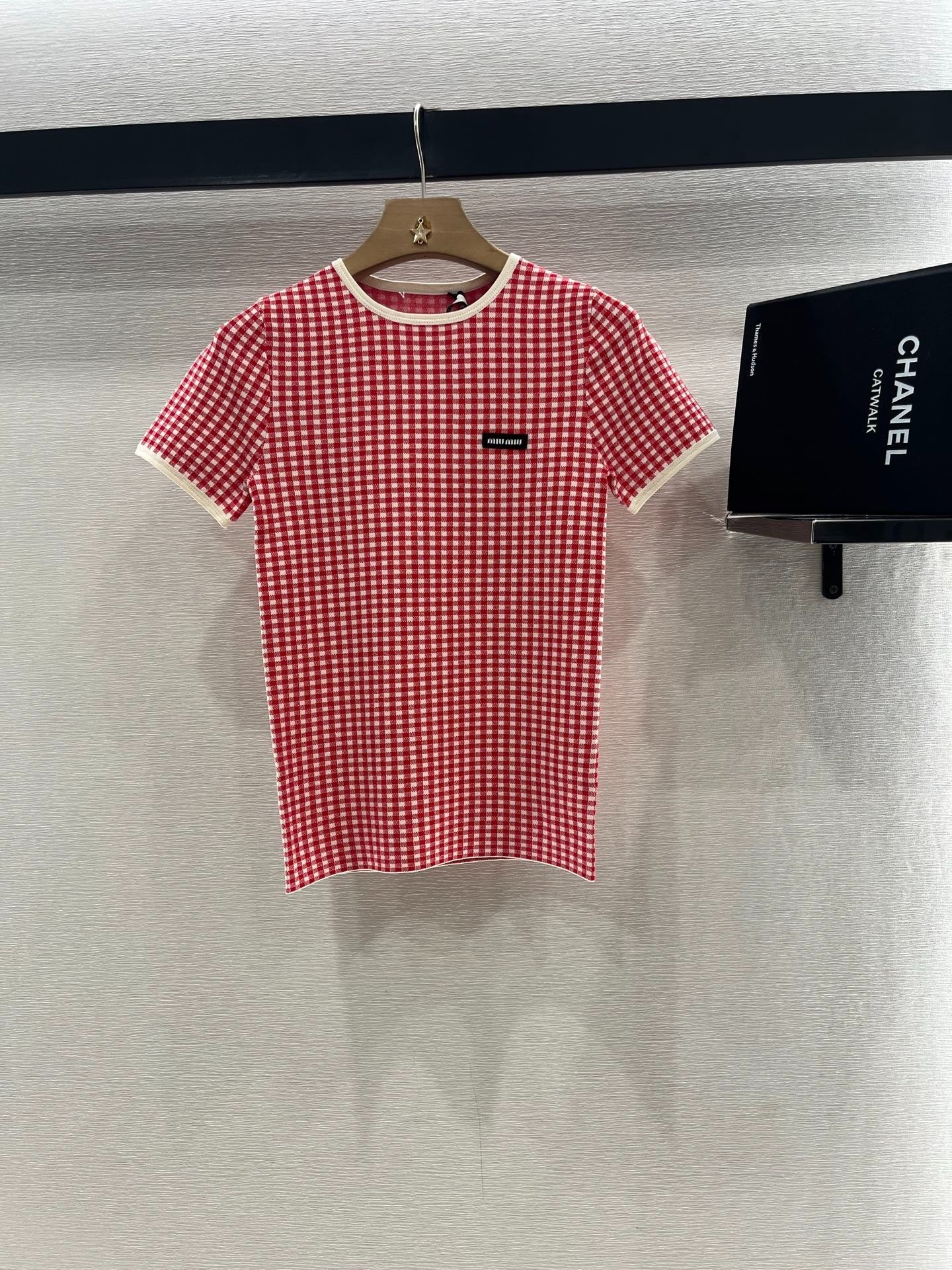 MIUMIU CHECKERED T SHIRT 274653