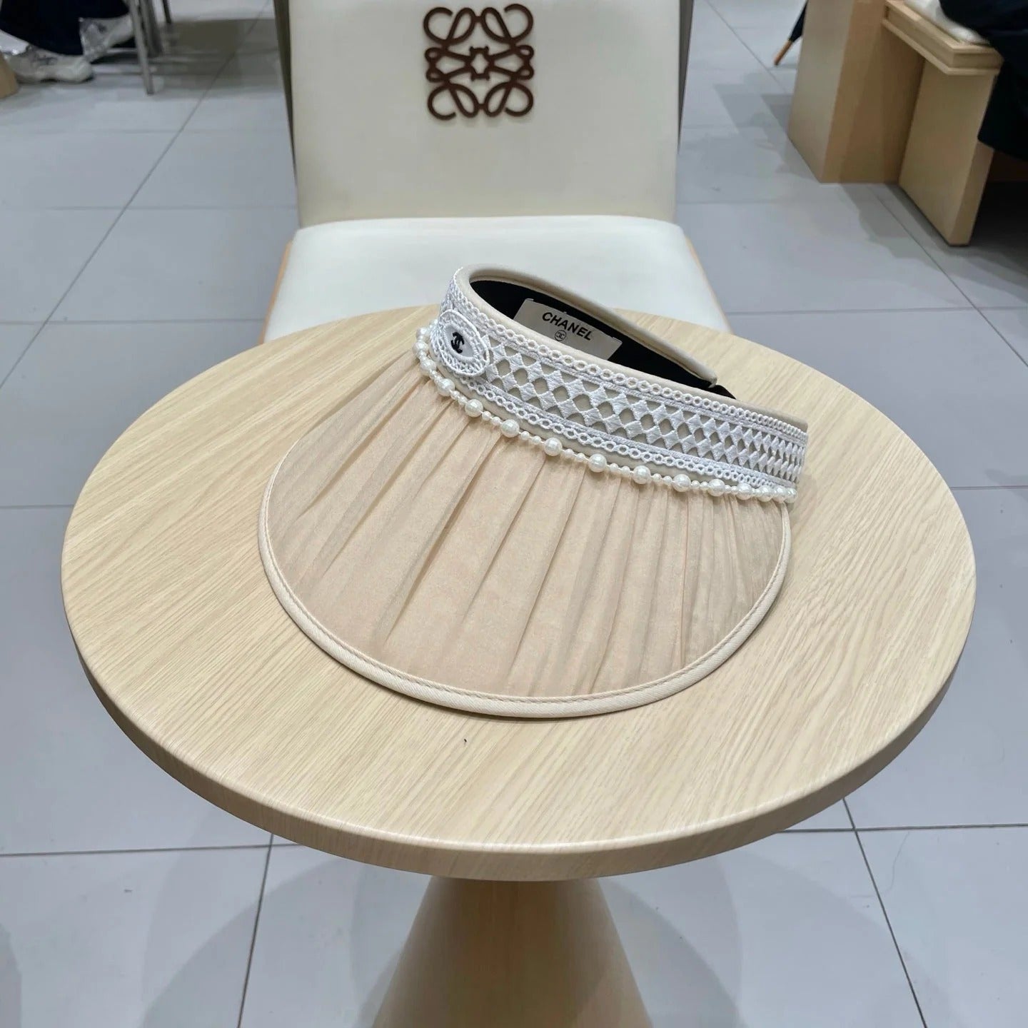 CC SUN HAT MODEM NUDE 674081