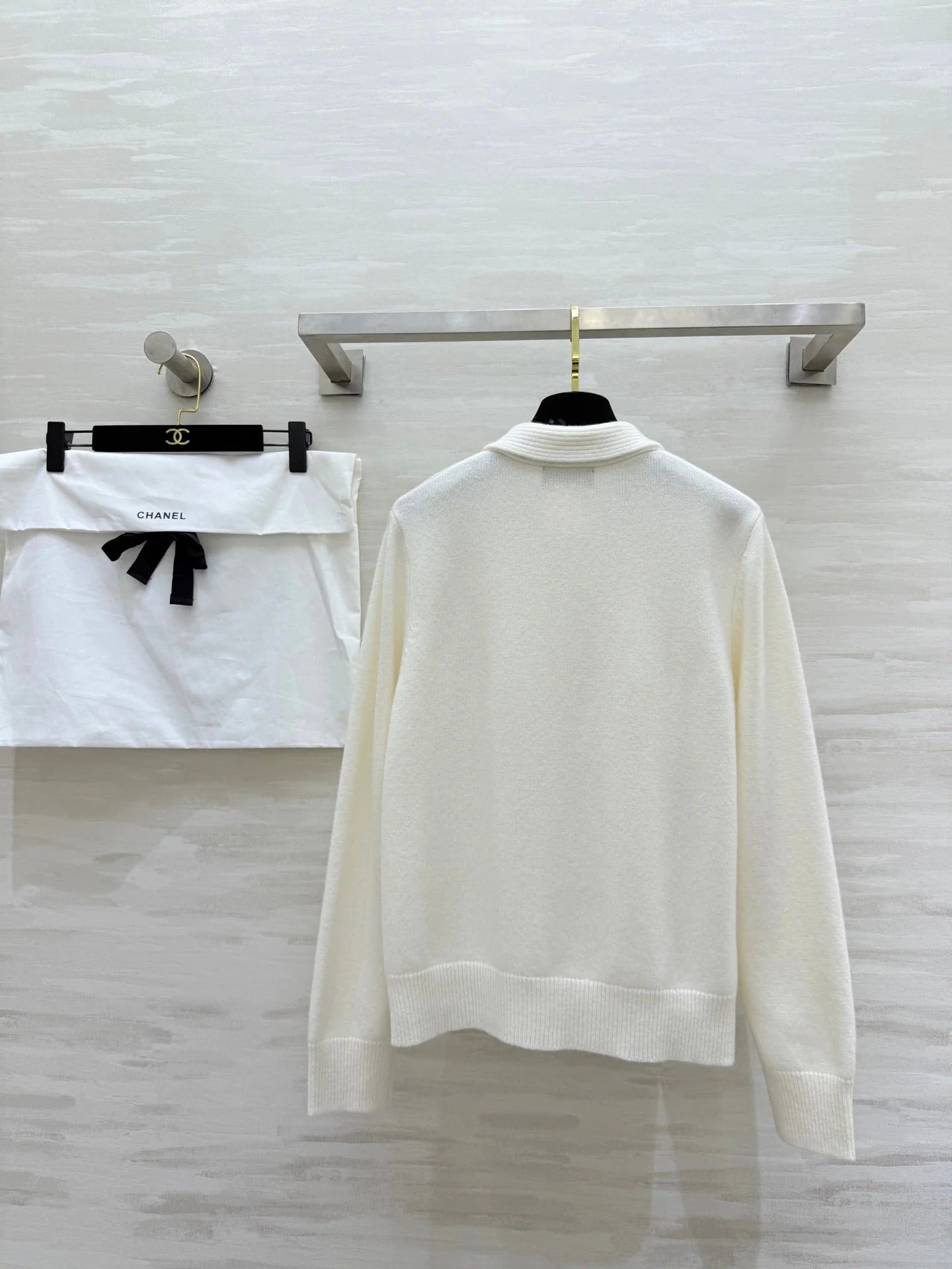 CHANEL 25S CASHMERE SWEATER 271