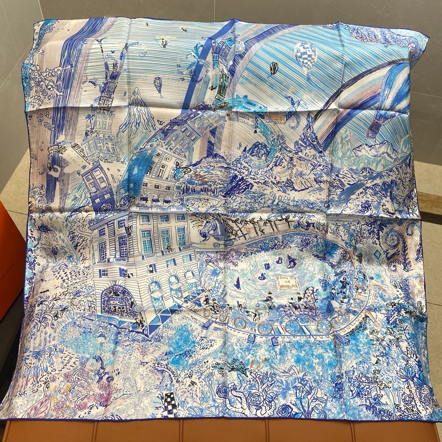 HERMES 25S SCARF 90 IN SILK 703687