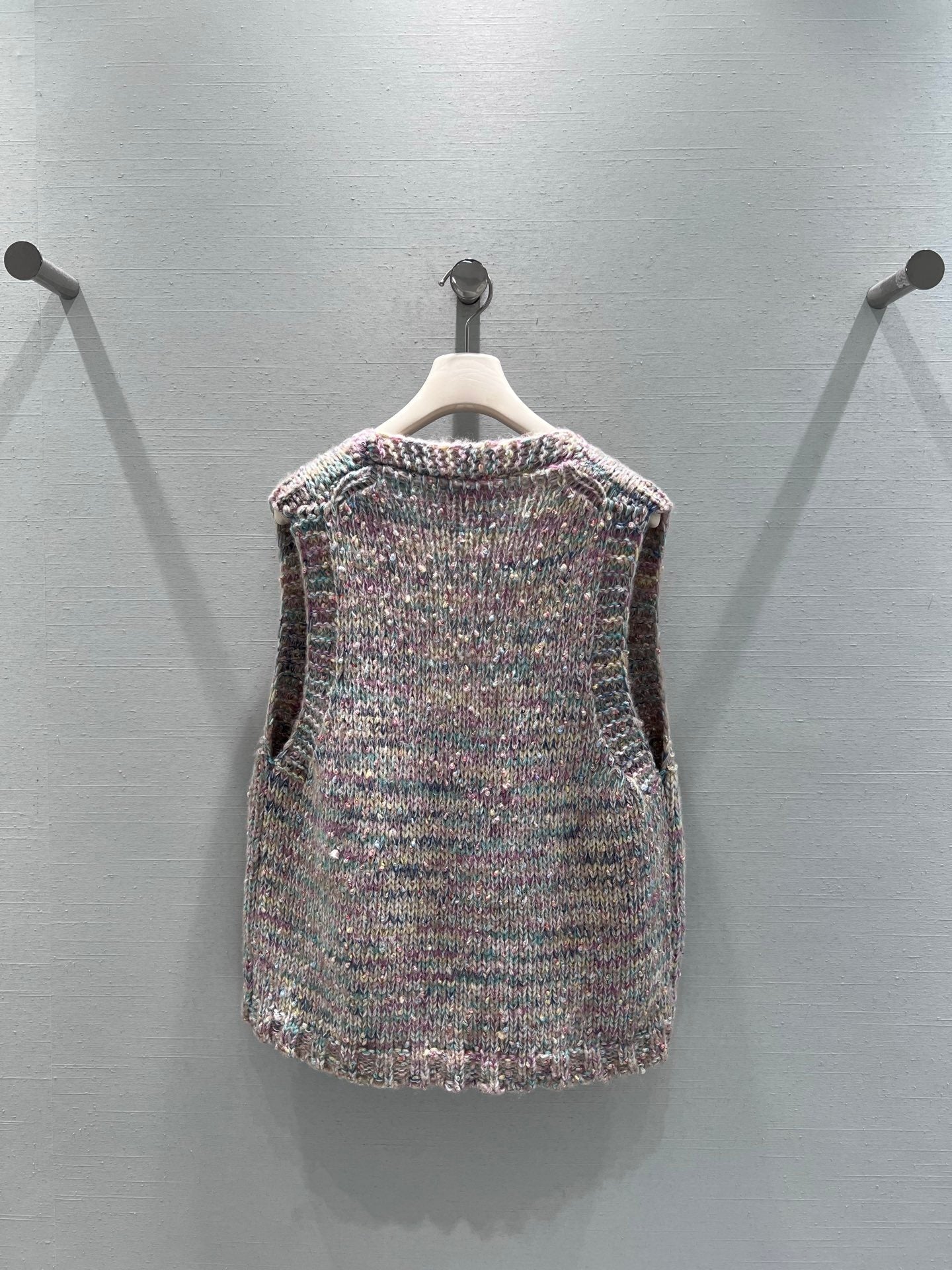 CHANEL 25S WOOL VEST 298