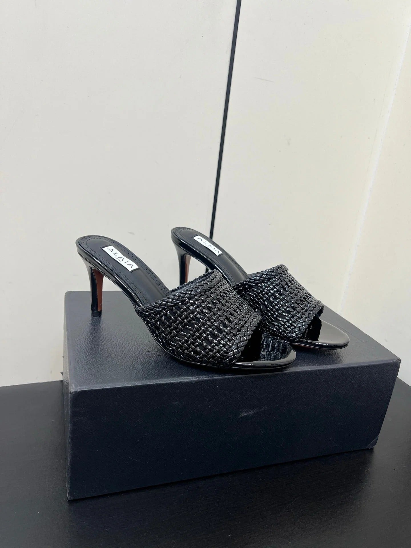 Alaia High Heel 25s 70 Mm In Black Lambskin With Woven Pattern