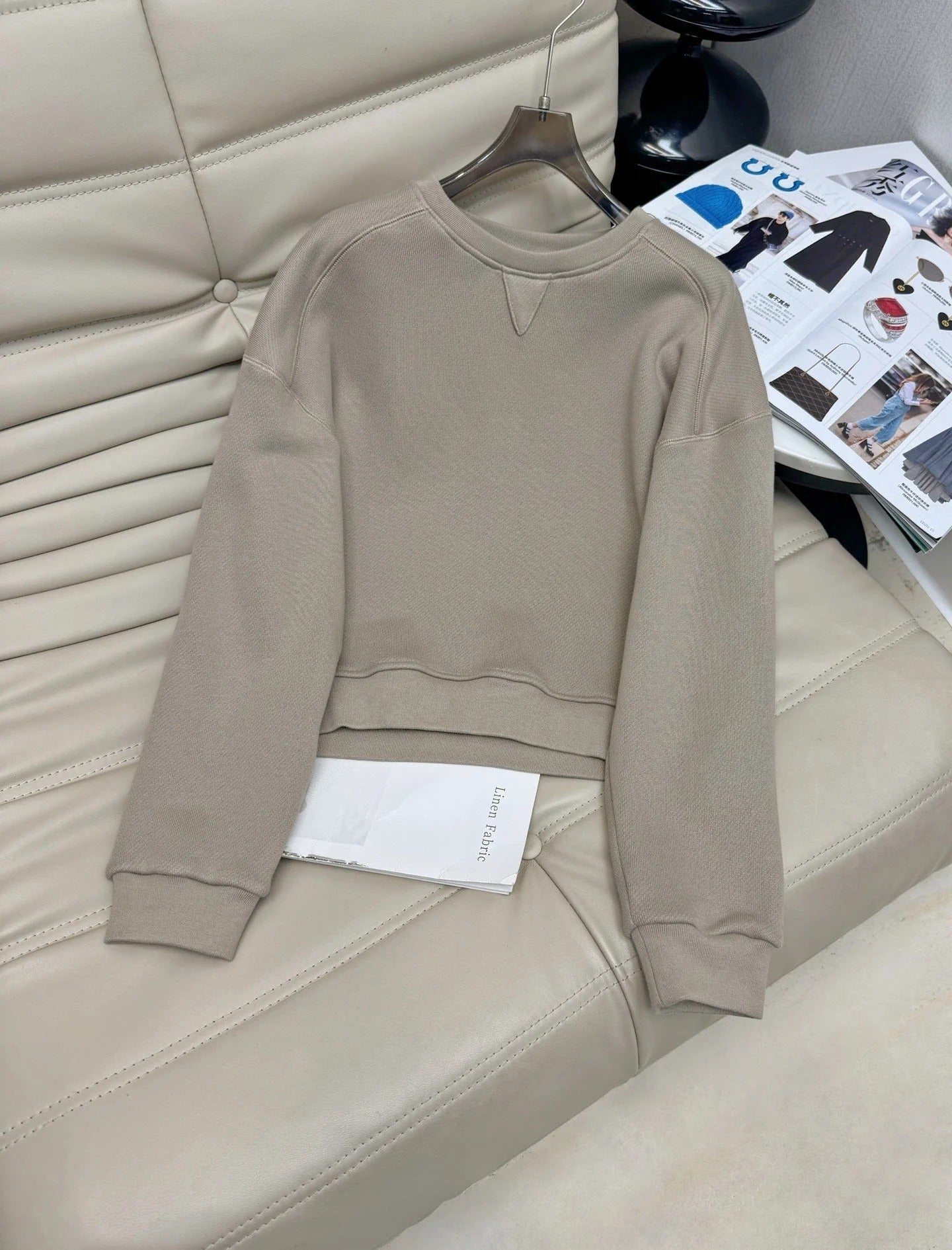 ALO SWEATSUIT SET STYLE 8