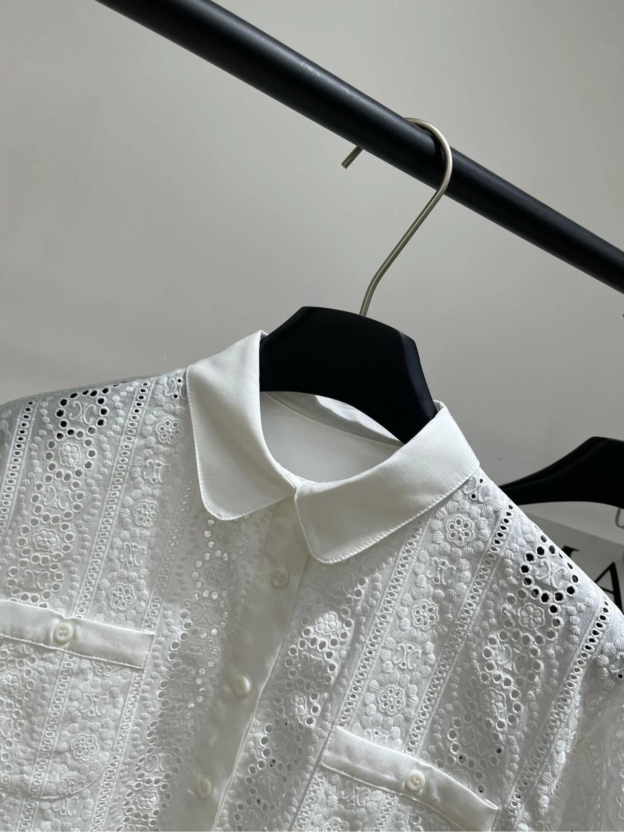 CELINE SHORT SLEEVE CUT-OUT SHIRT 273109