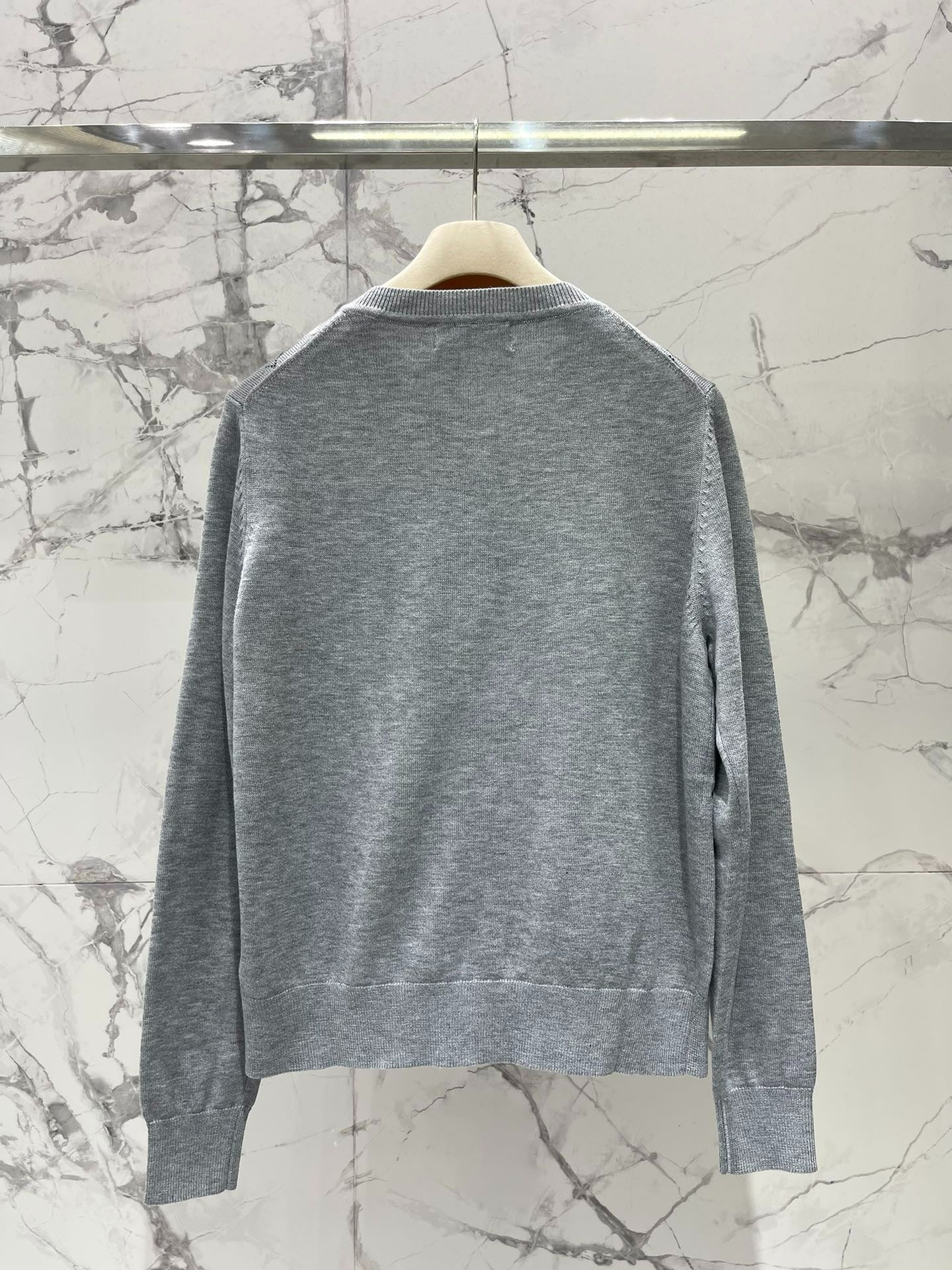 MIUMIU CARDIGAN STYLE 226