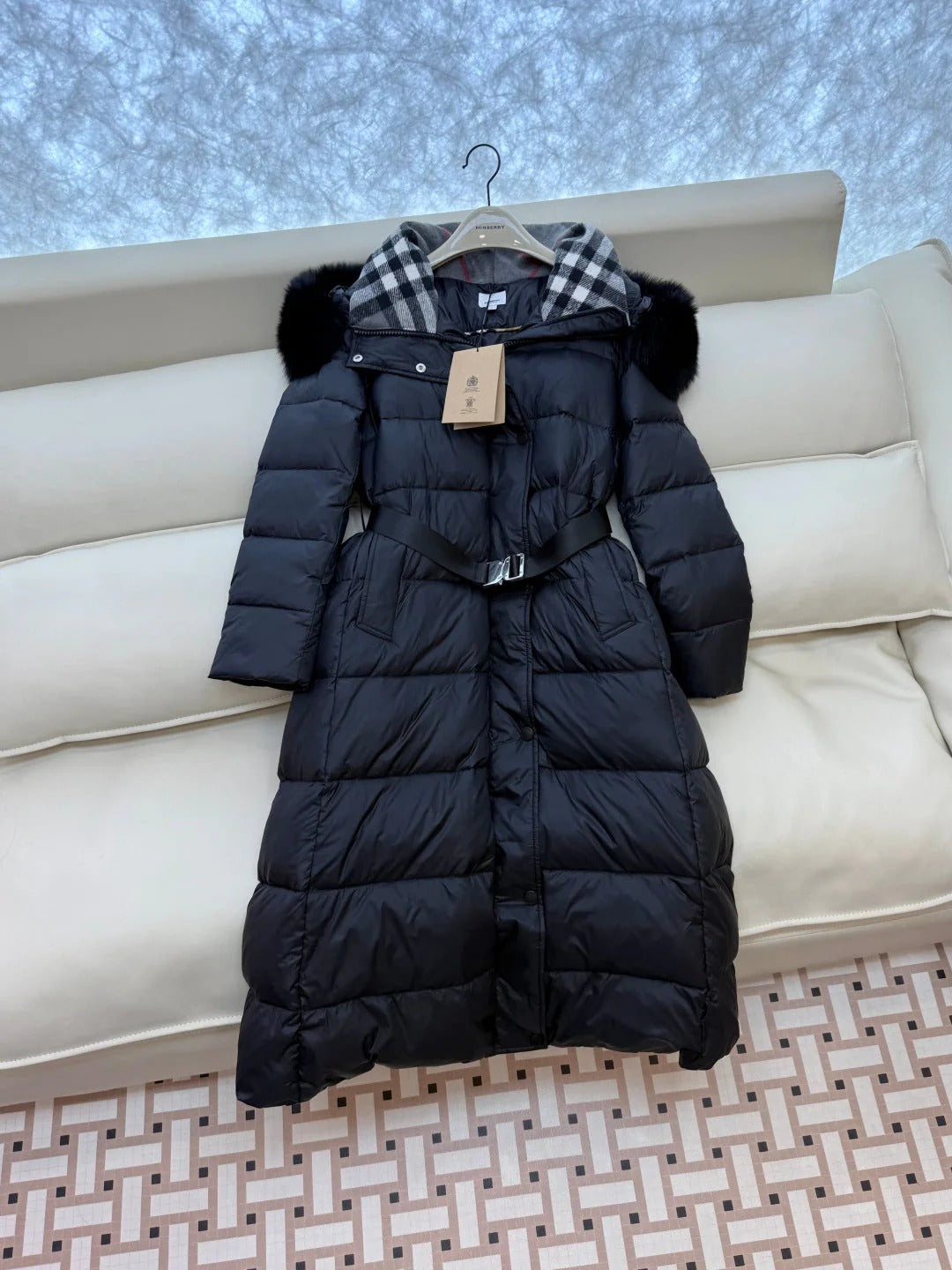 BURBERRY 25S DOWN COAT 0024