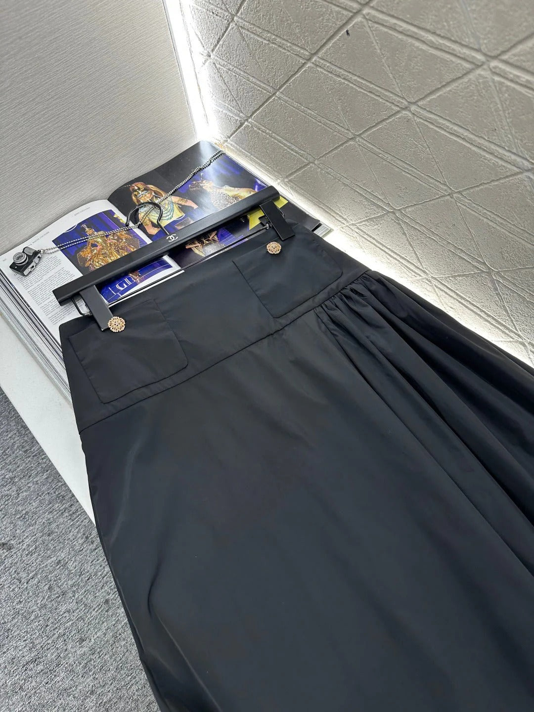 CHANEL 25S LONG PLEATED SKIRT 615