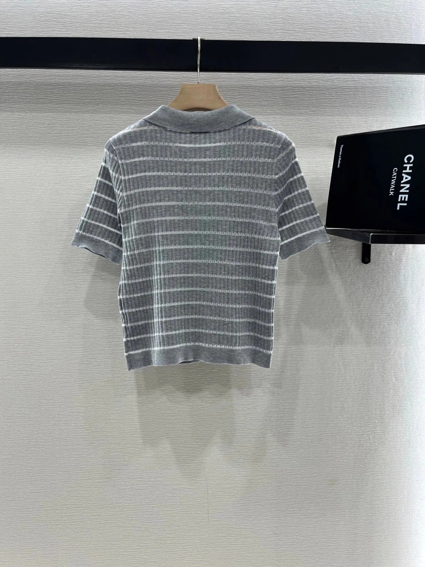 CHANEL SHORT SLEEVE KNIT TOP