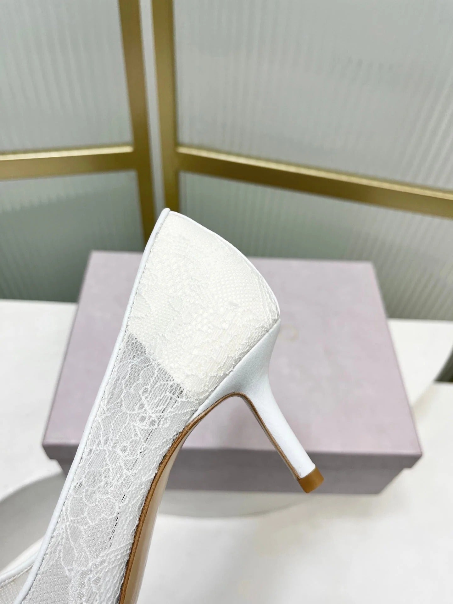 Jimmy 26s Heel Pump 65 White Beige Lace Sheepskin 605949