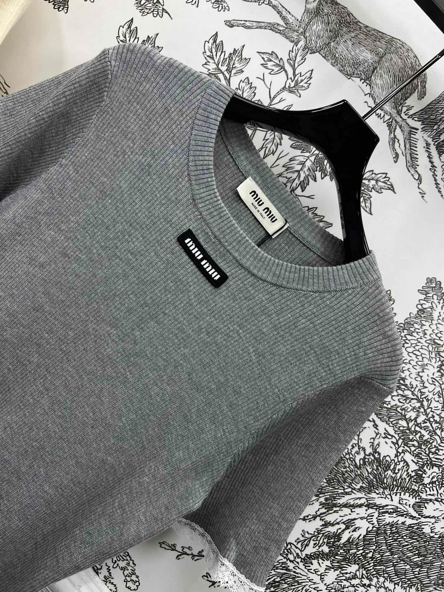 MIUMIU CROPPED KNIT FITTED TOP 268661