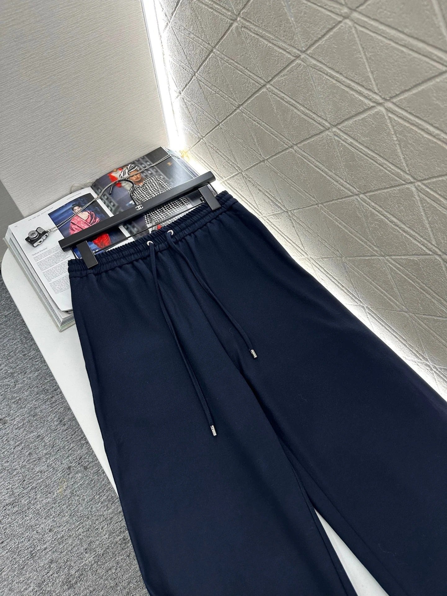 MIUMIU WIDE-LEG PANTS STYLE 115