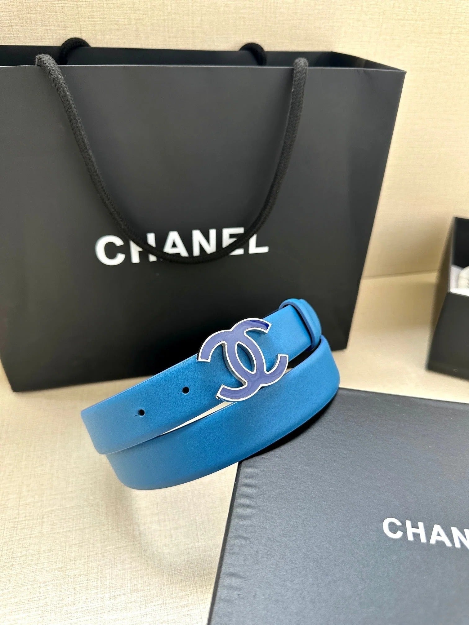 CC 30MM BELT IN COBALT BLUE SMOOTH CALFSKIN METAL HARDWARE
