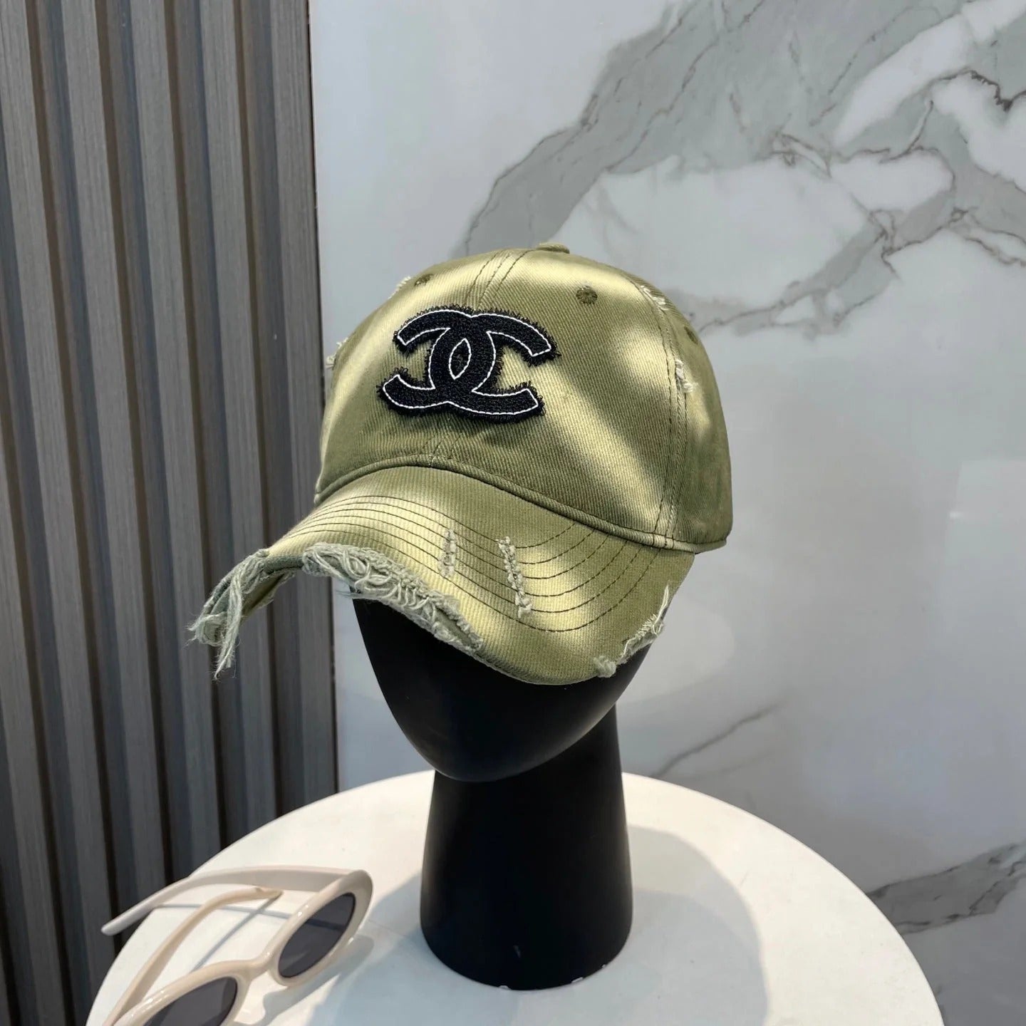BASEBALL HAT IN OLIVE GRAY JEAN 672990
