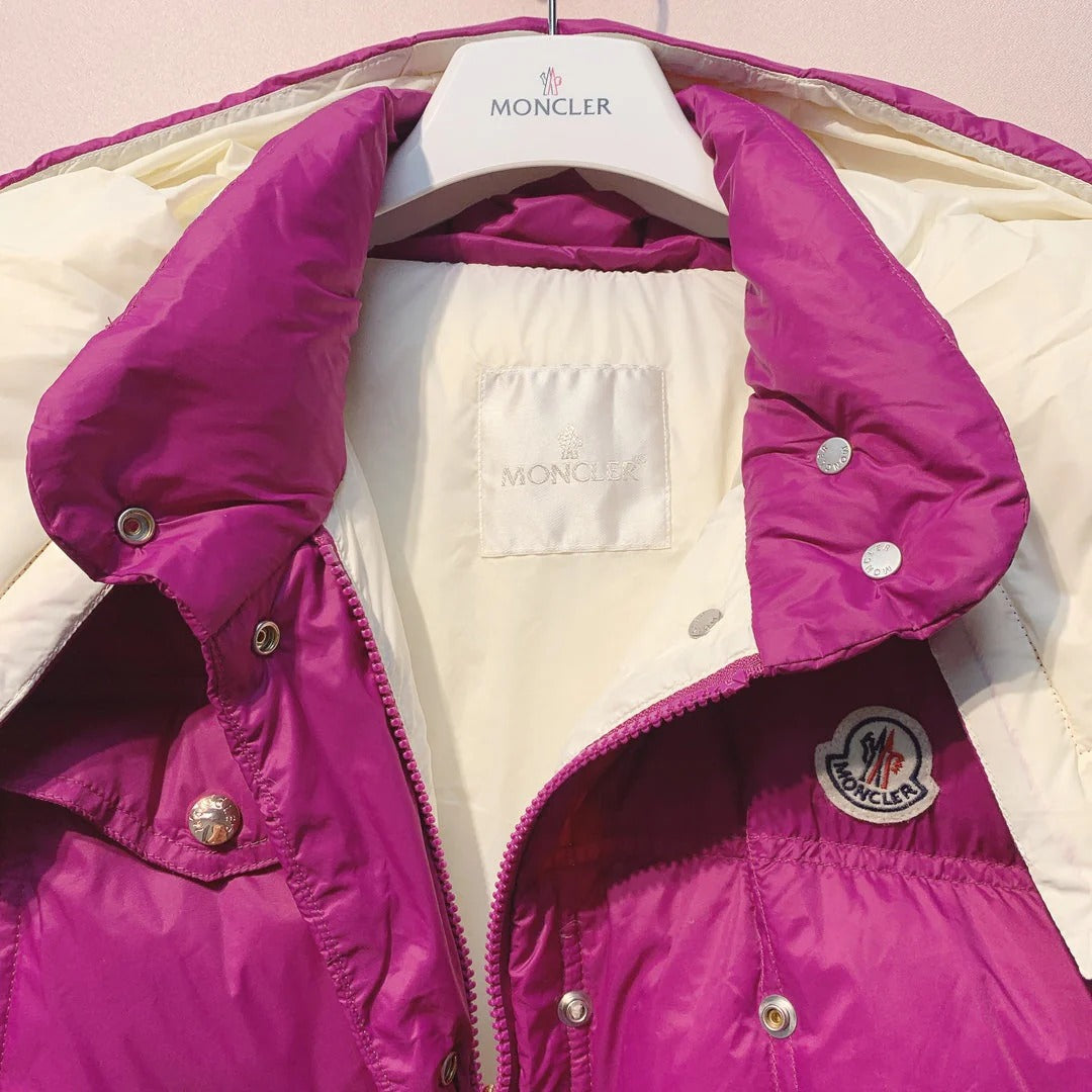 MONCLER 25S DOWN VEST 049