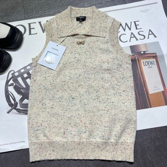 CHANEL 25S SLEEVELESS KNIT VEST