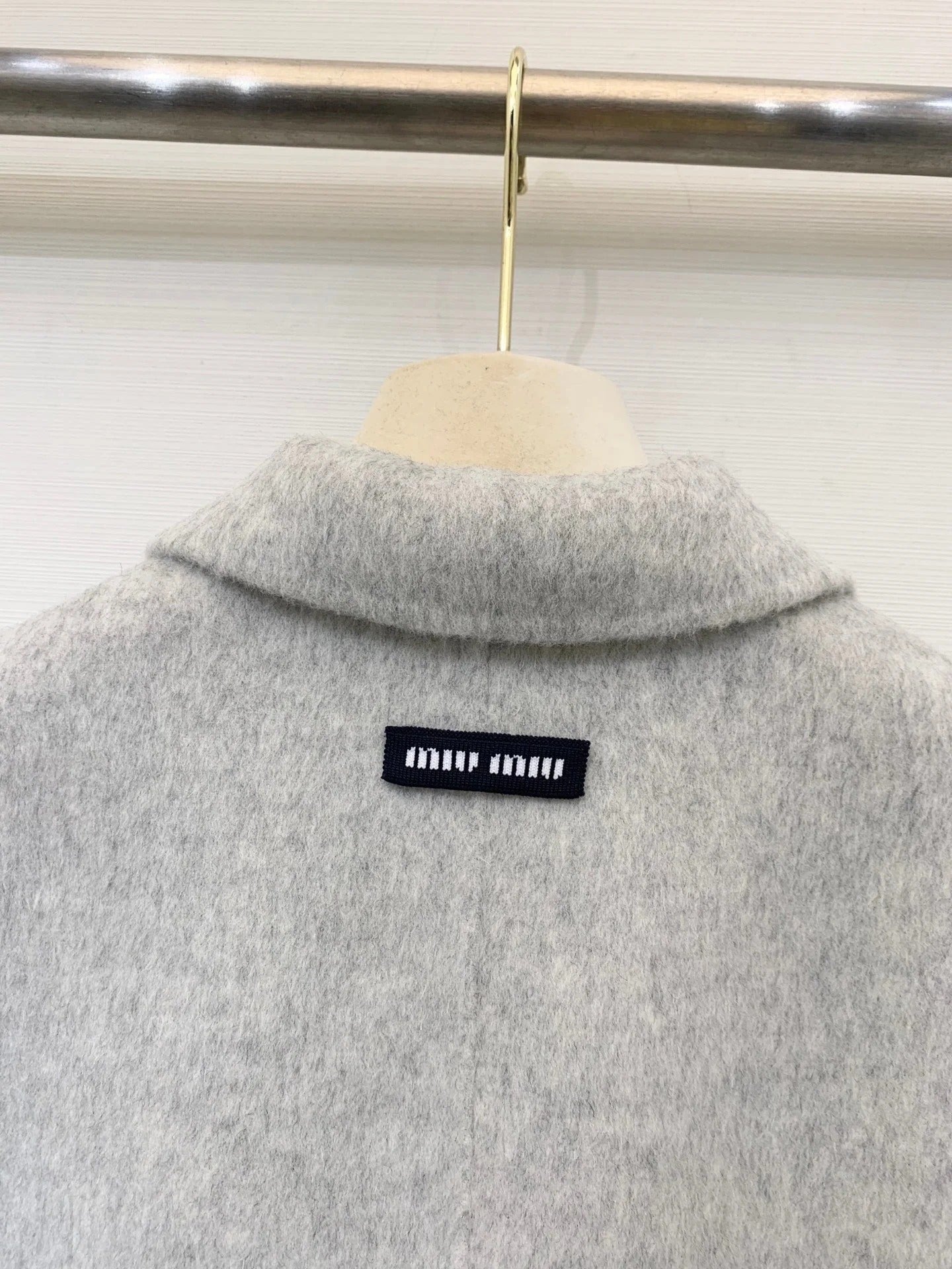 MIUMIU BLAZER STYLE 143