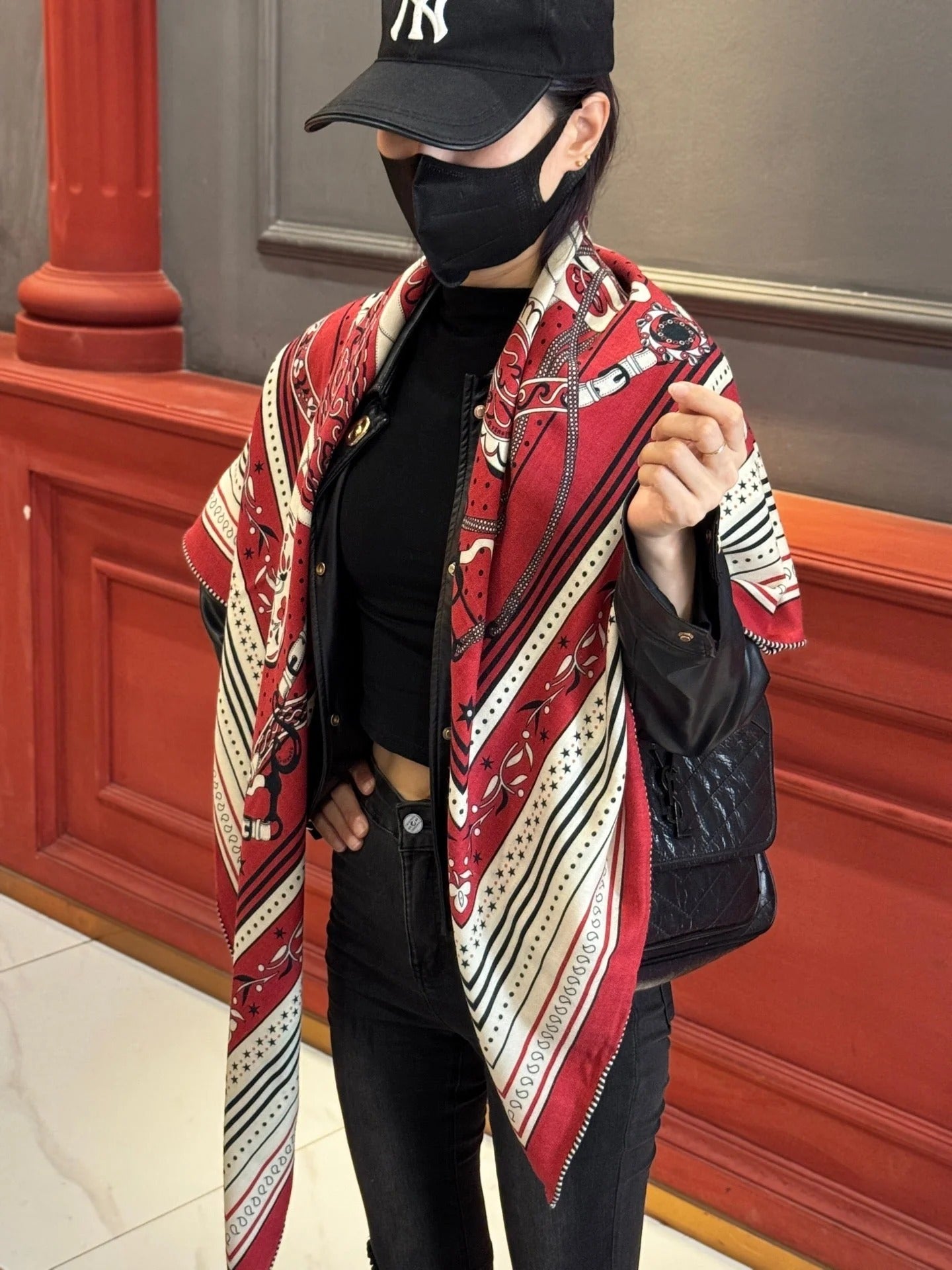 HERMES 25S SCARF 140 IN CASHMERE SILK 727317