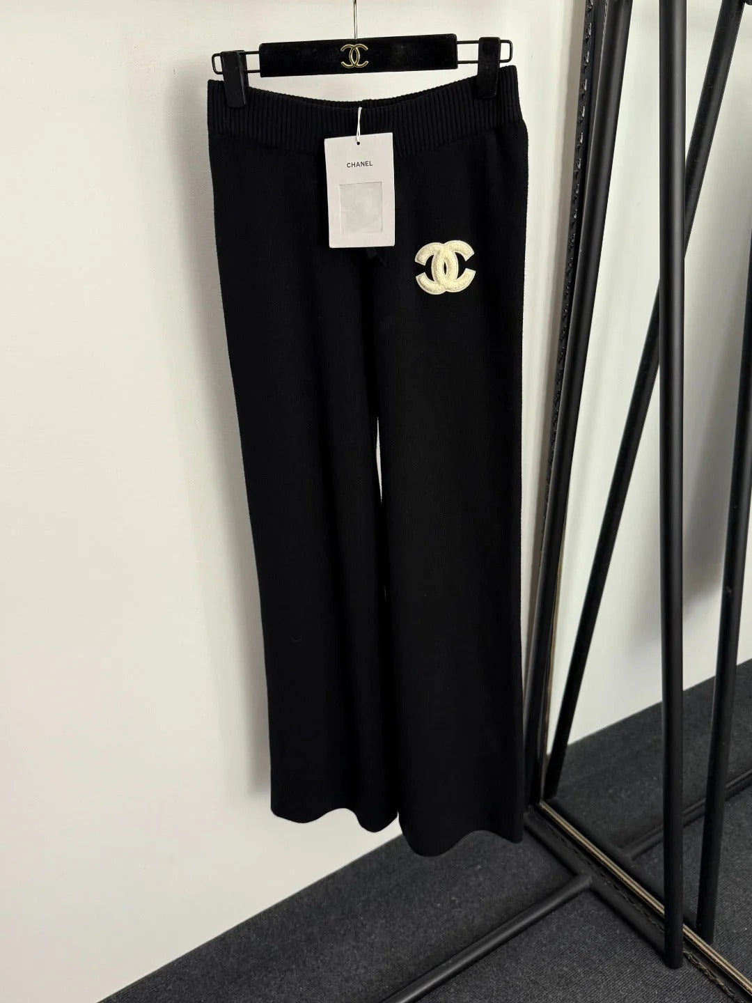 CHANEL 25S KNIT PANTS ELASTIC WAIST 569