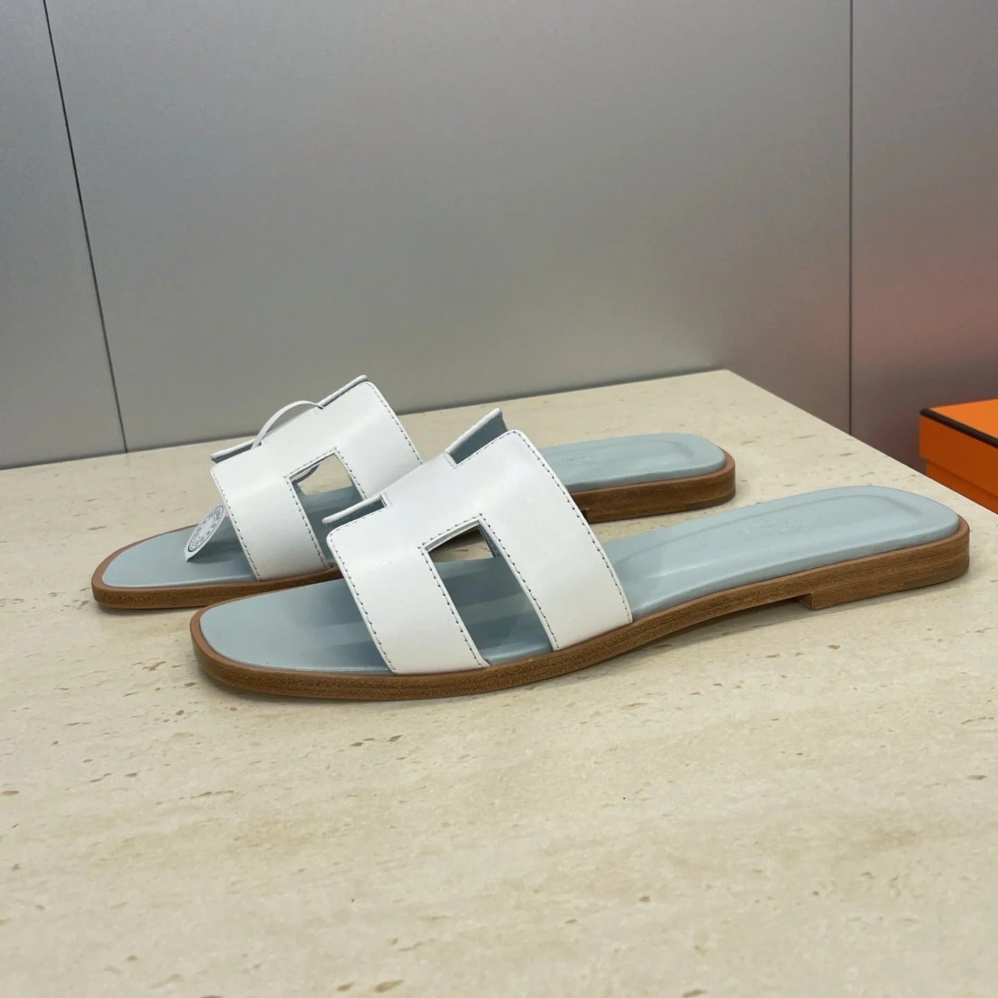 HM 26ss Oran Sandals Baby Blue White Calfskin 607224