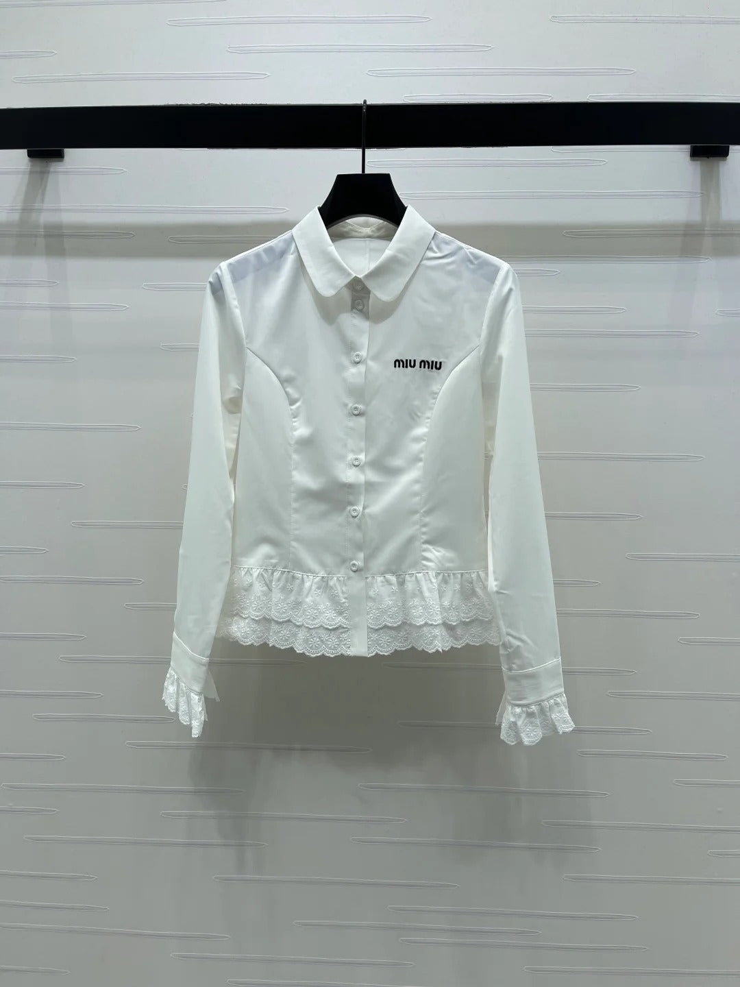 Miumiu 2026 Lace Embroidered Long-Sleeve Shirt Black and White Polyester 356380