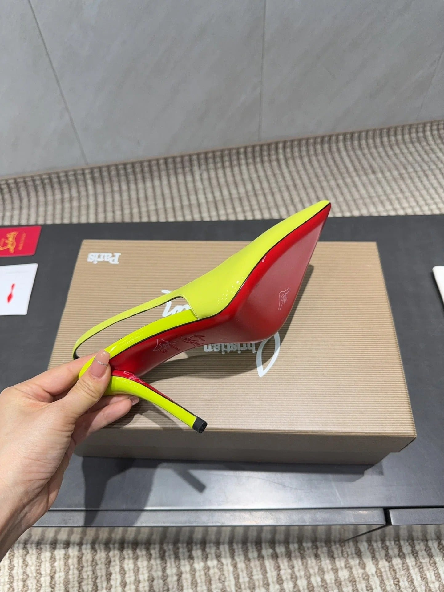 CL 26SS Slingback 100 Neon Yellow Patent Leather 613988