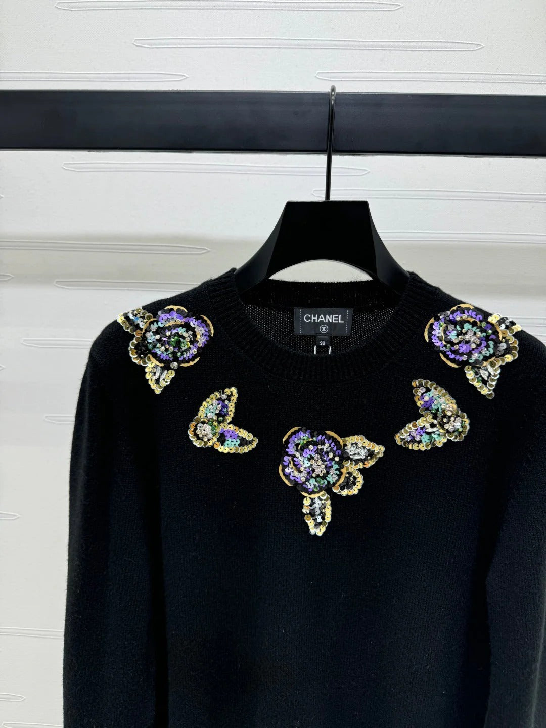 CHANEL SEQUIN CAMELLIA PULLOVER 274882