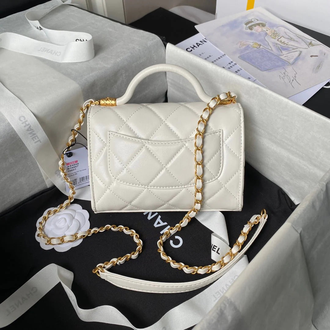 CC 25S FLAP BAG 18 CM IN WHITE LAMBSKIN WITH TOP HANDLE
